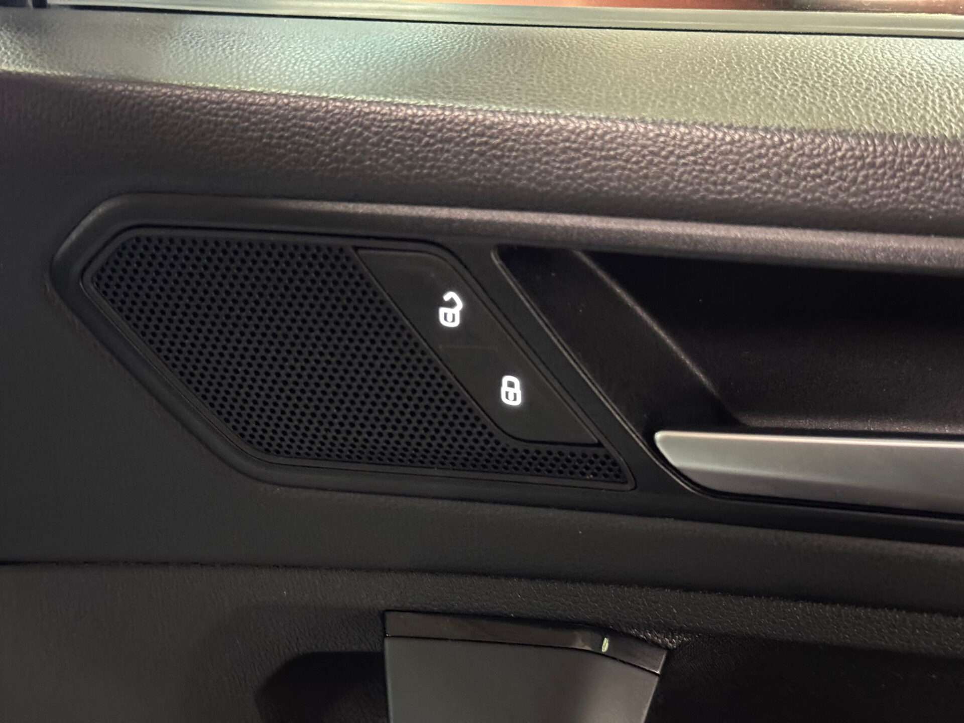 2020 VOLKSWAGEN TIGUAN 2020 VOLKSWAGEN TIGUAN