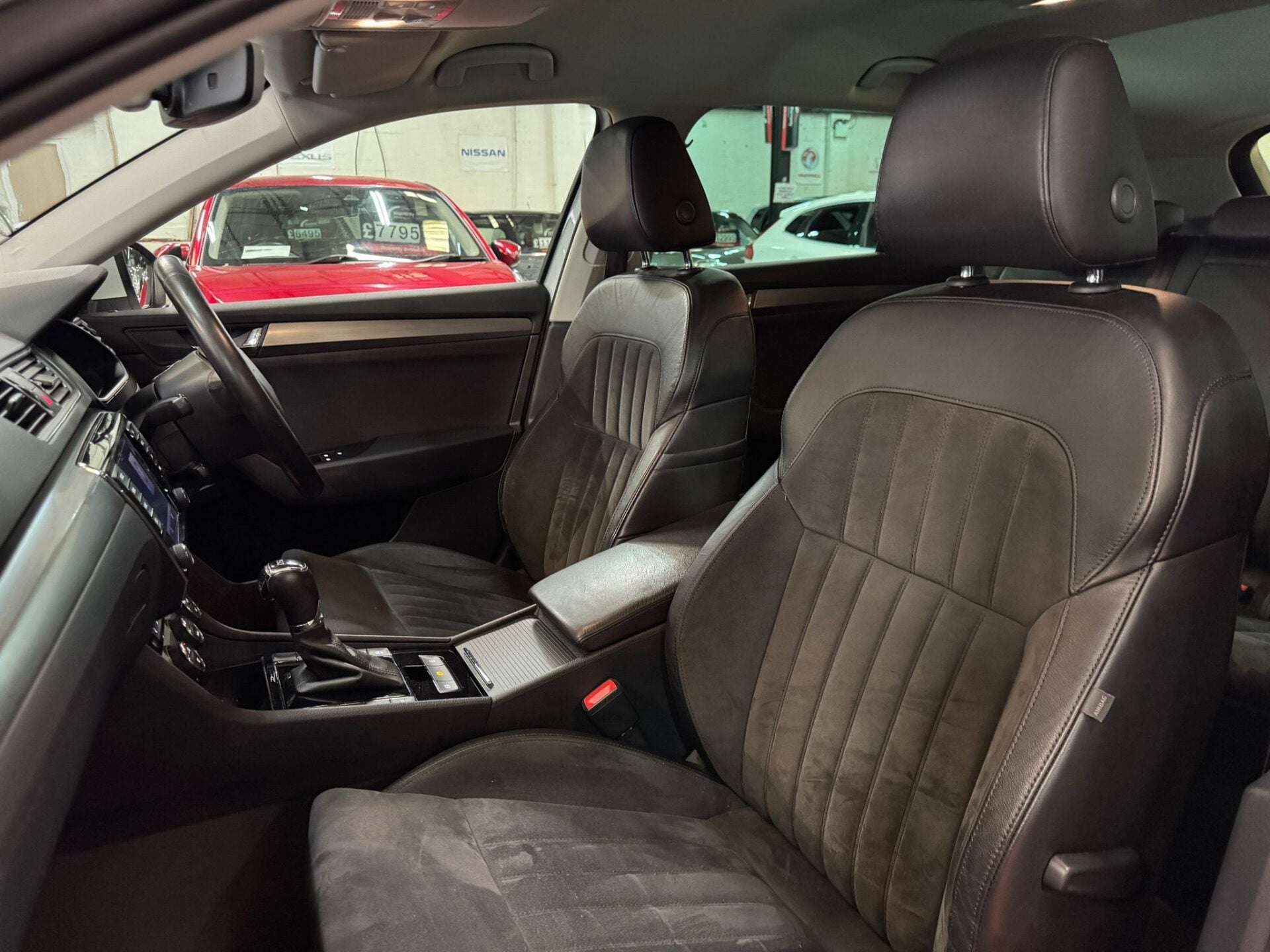 2015 SKODA SUPERB 2015 SKODA SUPERB