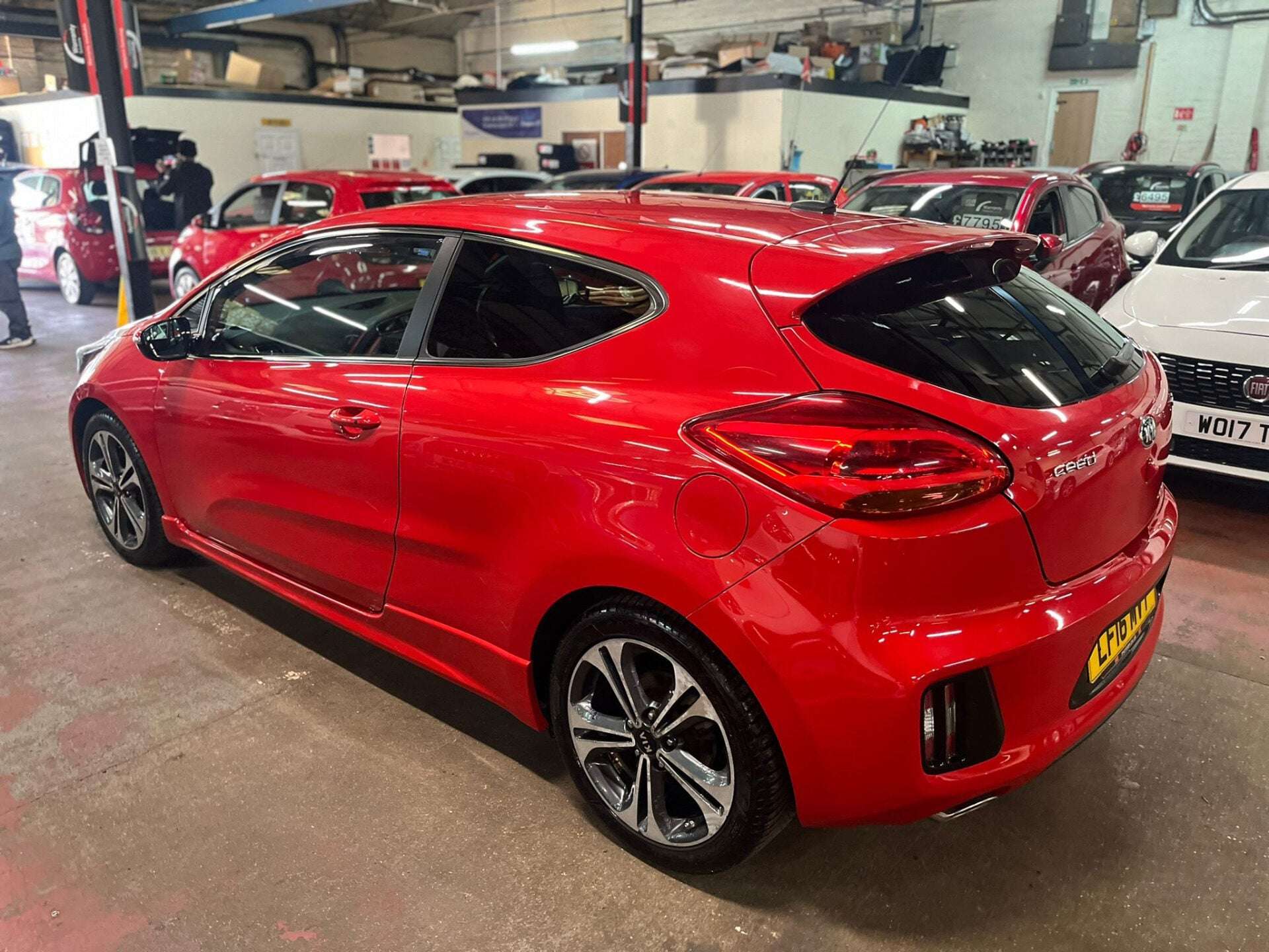 A 2016 KIA PRO CEED CRDI GT-LINE ISG A 2016 KIA PRO CEED CRDI GT-LINE ISG