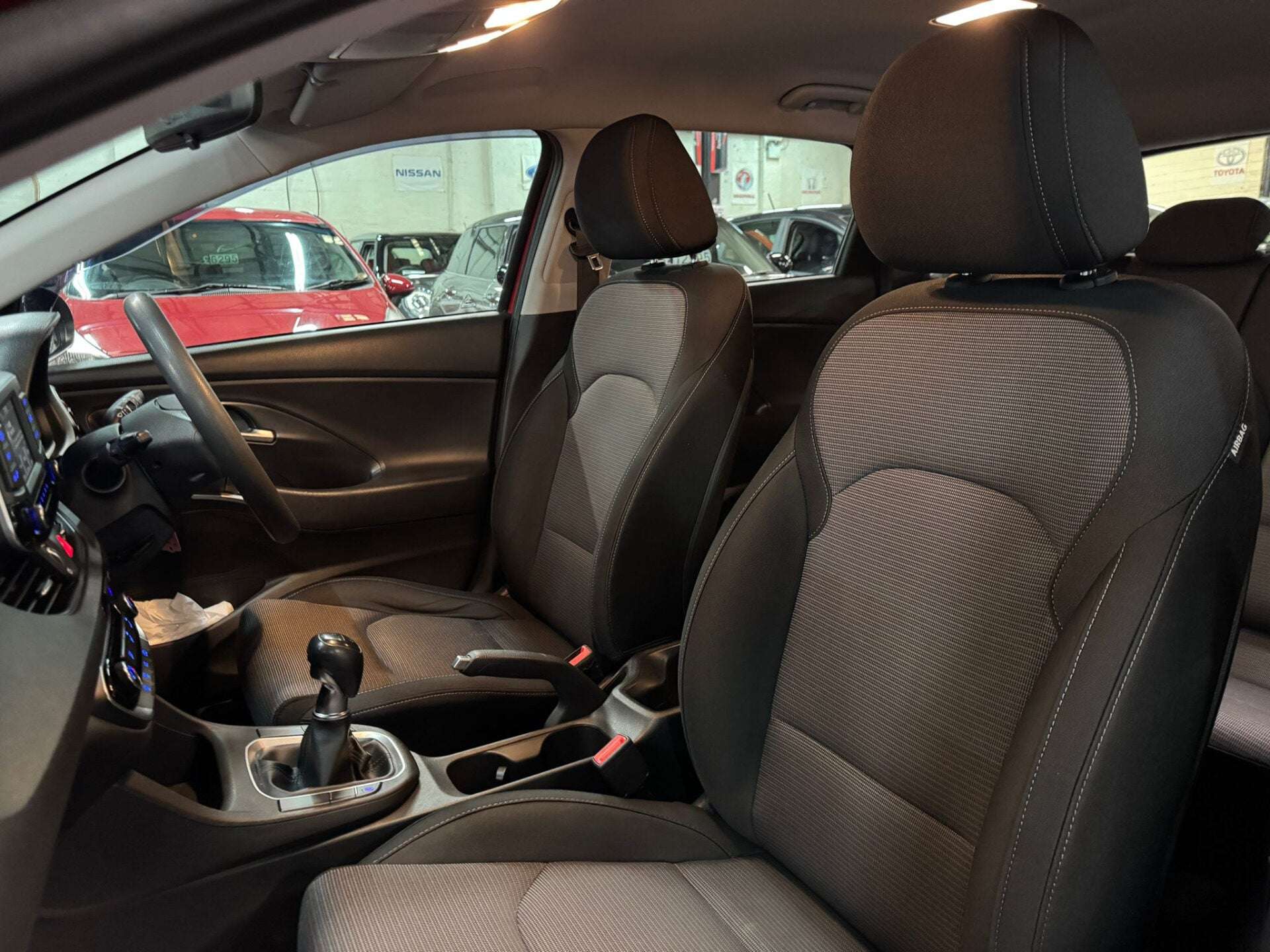 2018 HYUNDAI I30 2018 HYUNDAI I30