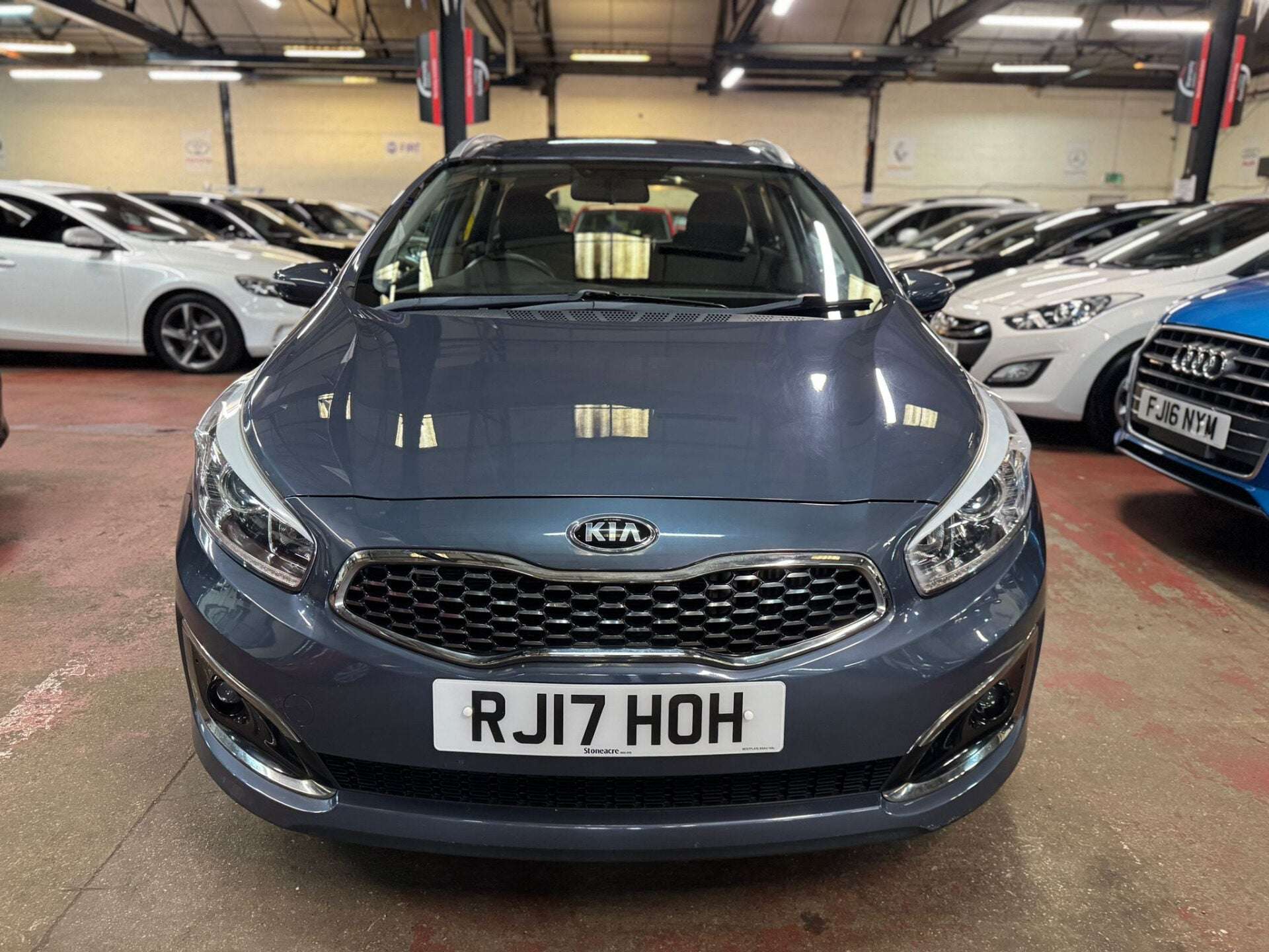 A 2017 KIA CEED CRDI 2 ISG A 2017 KIA CEED CRDI 2 ISG