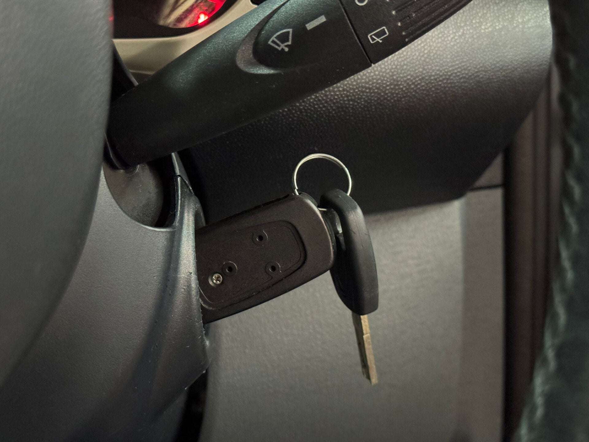 2012 FORD KA 2012 FORD KA