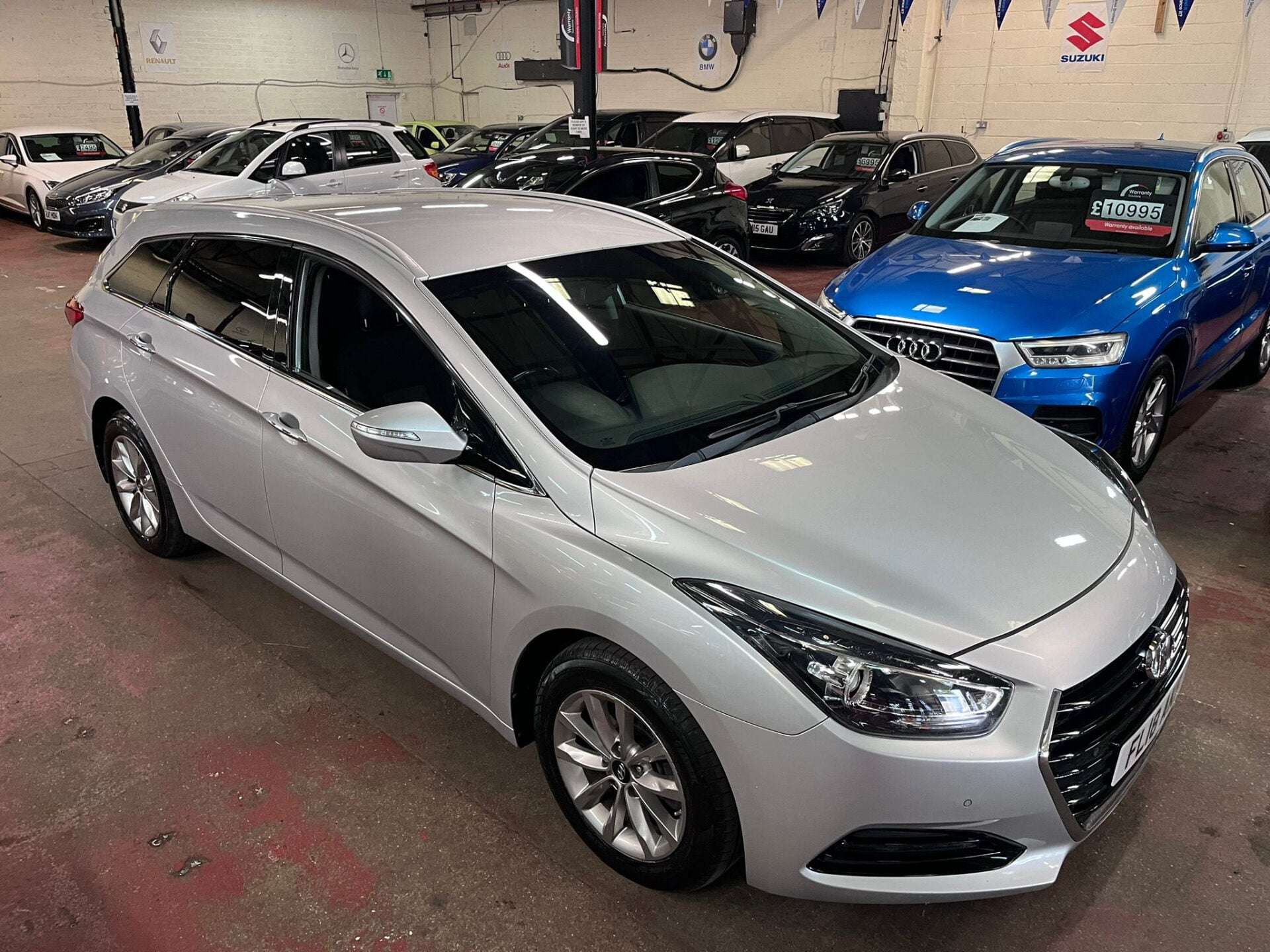 A 2018 HYUNDAI I40 CRDI SE NAV BLUE DRIVE A 2018 HYUNDAI I40 CRDI SE NAV BLUE DRIVE