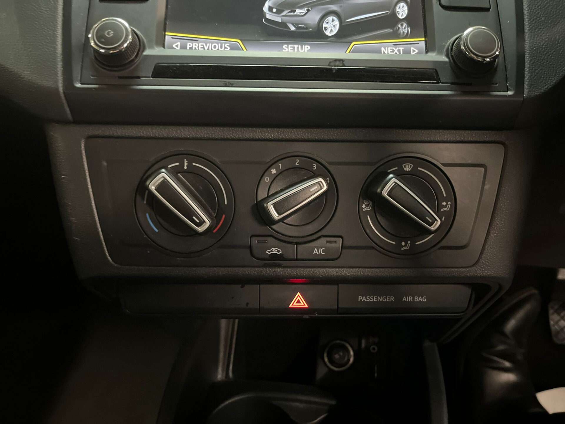 2016 SEAT IBIZA 2016 SEAT IBIZA