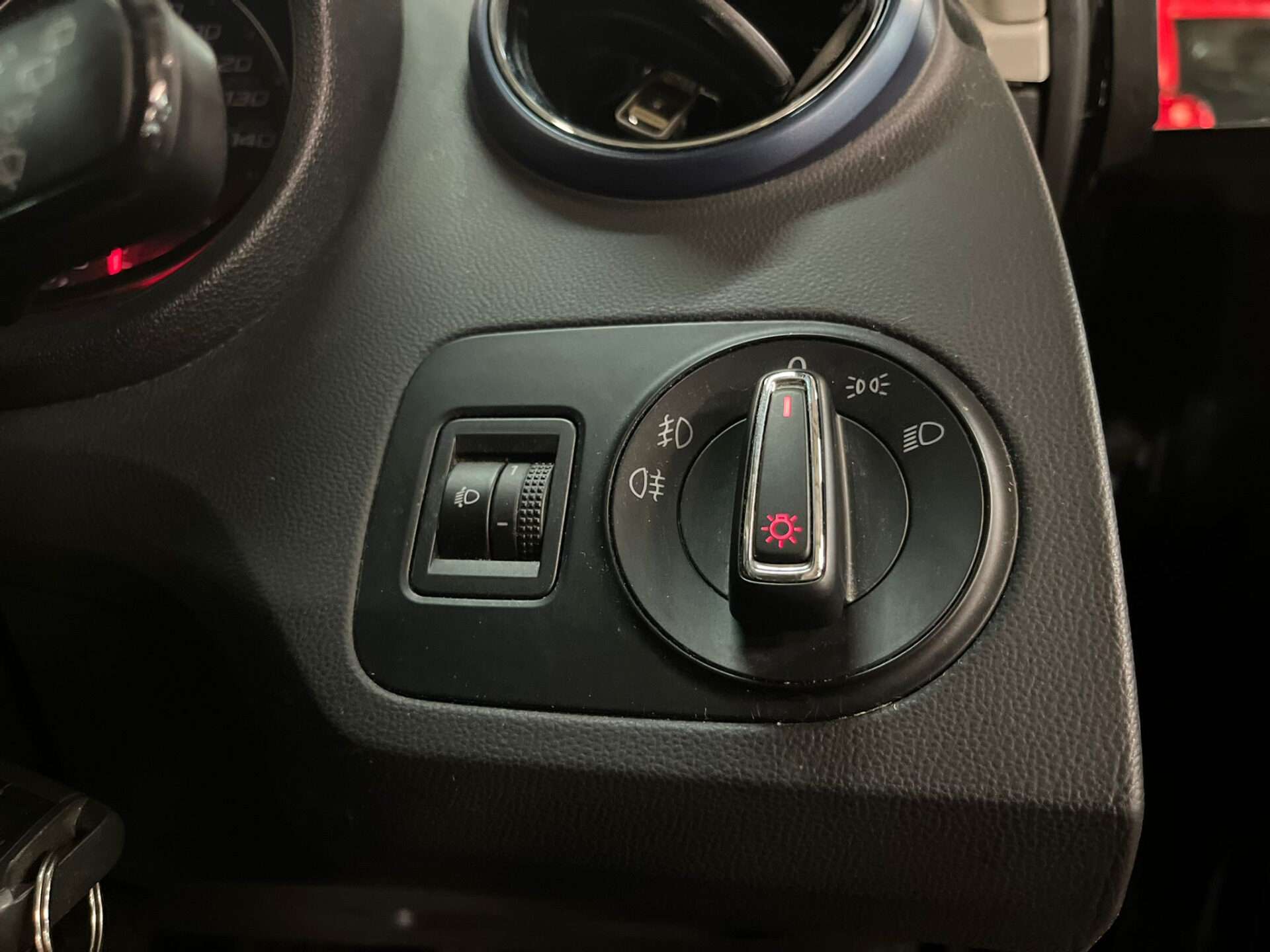 2016 SEAT IBIZA 2016 SEAT IBIZA