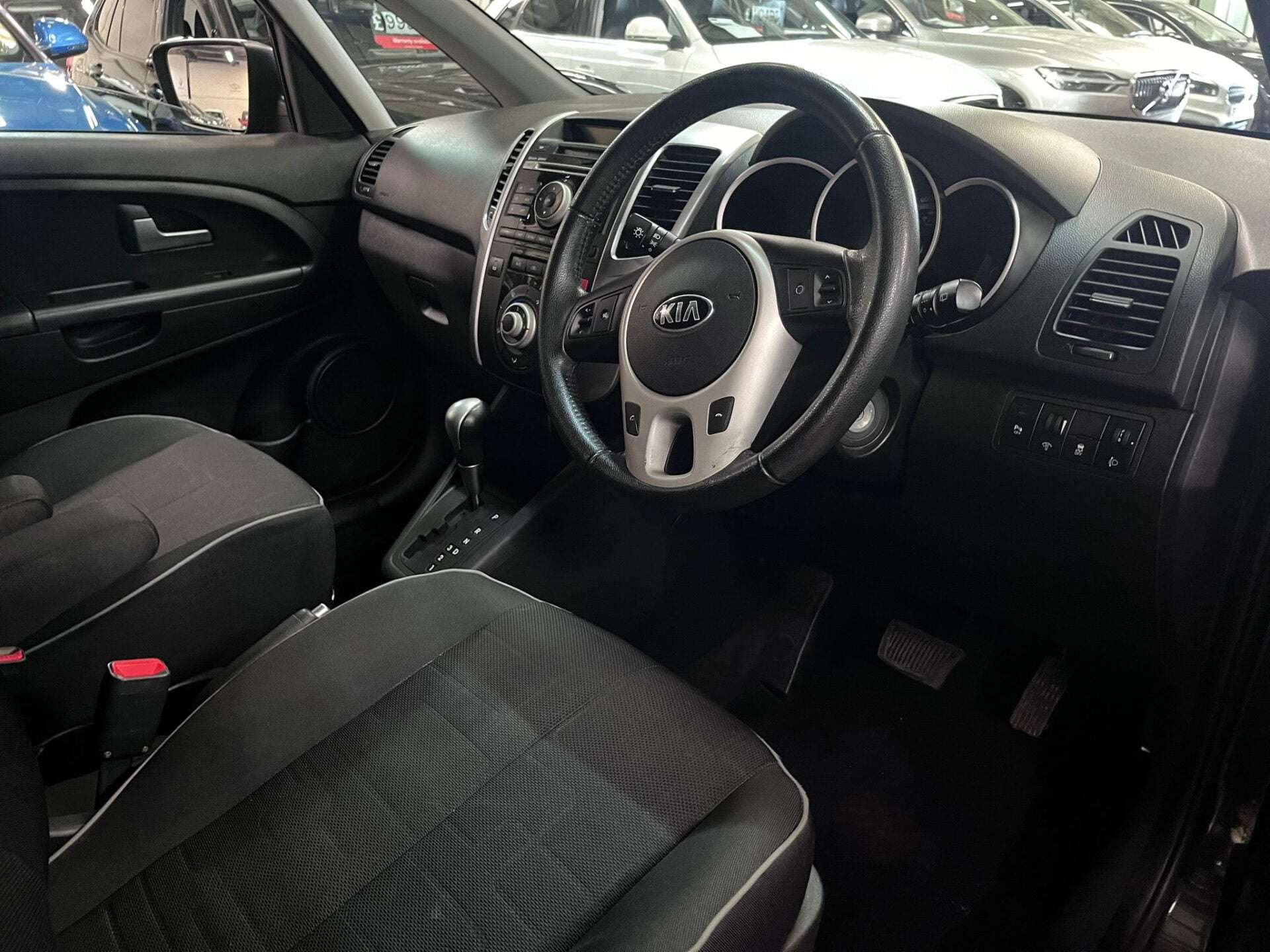 2013 KIA VENGA 2013 KIA VENGA