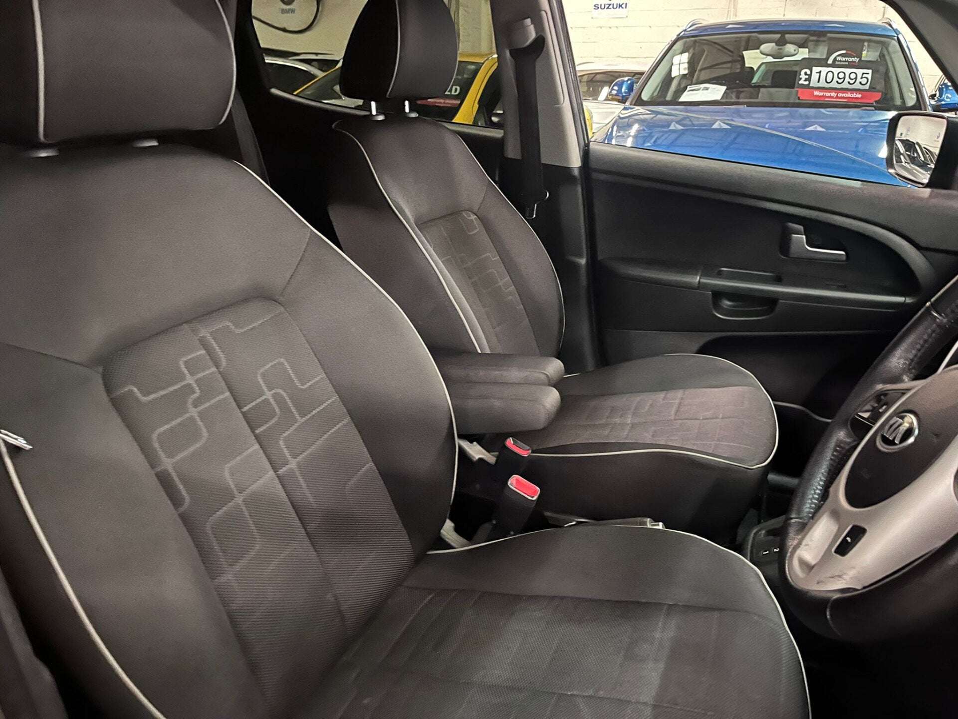 2013 KIA VENGA 2013 KIA VENGA