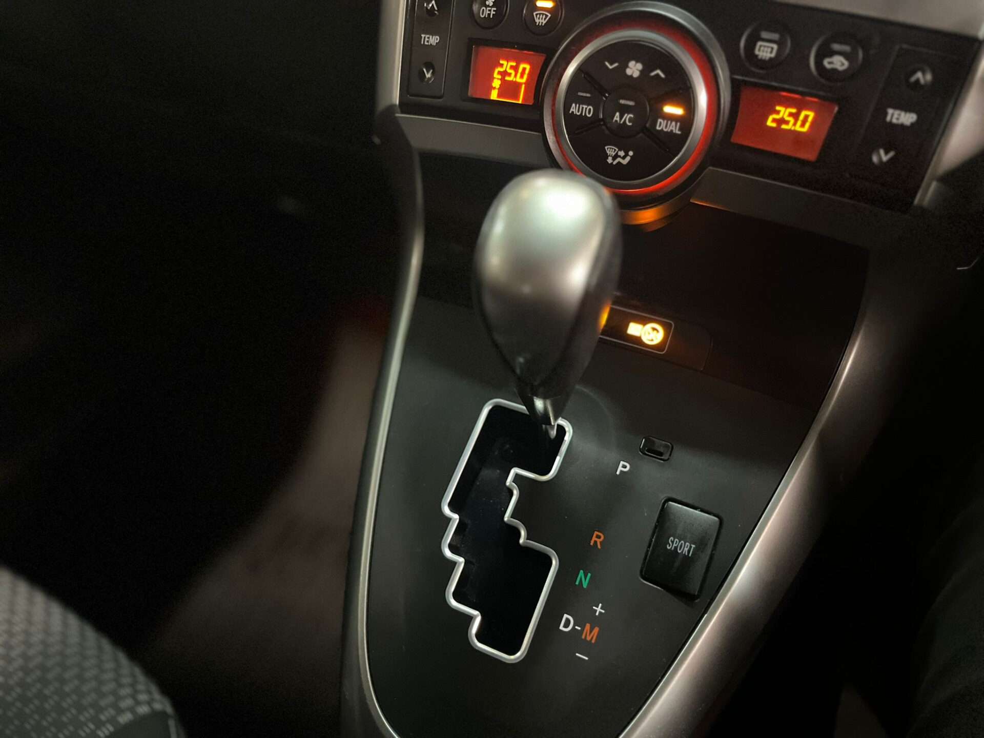 2013 TOYOTA VERSO 2013 TOYOTA VERSO