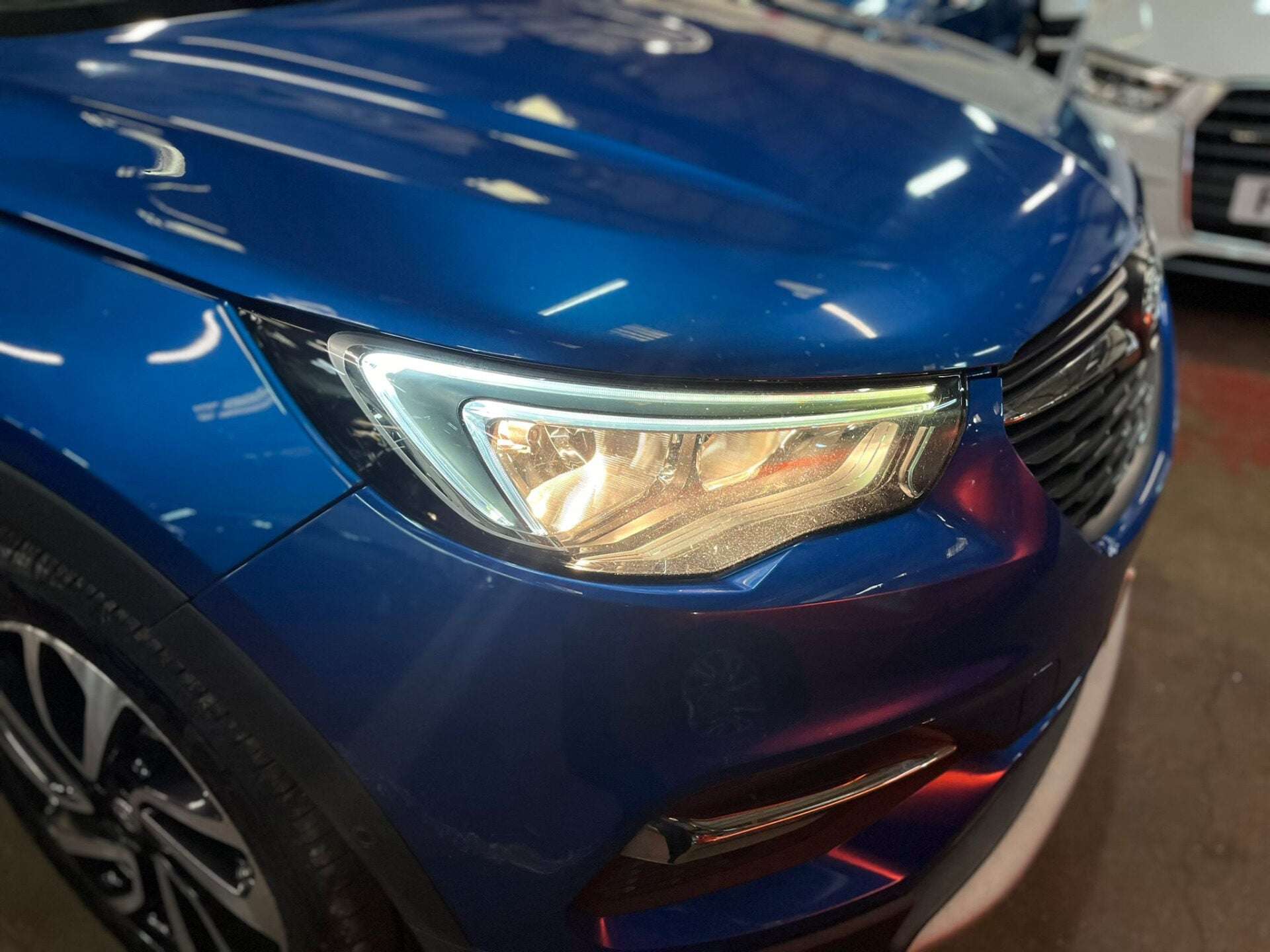 A 2019 VAUXHALL GRANDLAND X ELITE NAV S/S A 2019 VAUXHALL GRANDLAND X ELITE NAV S/S