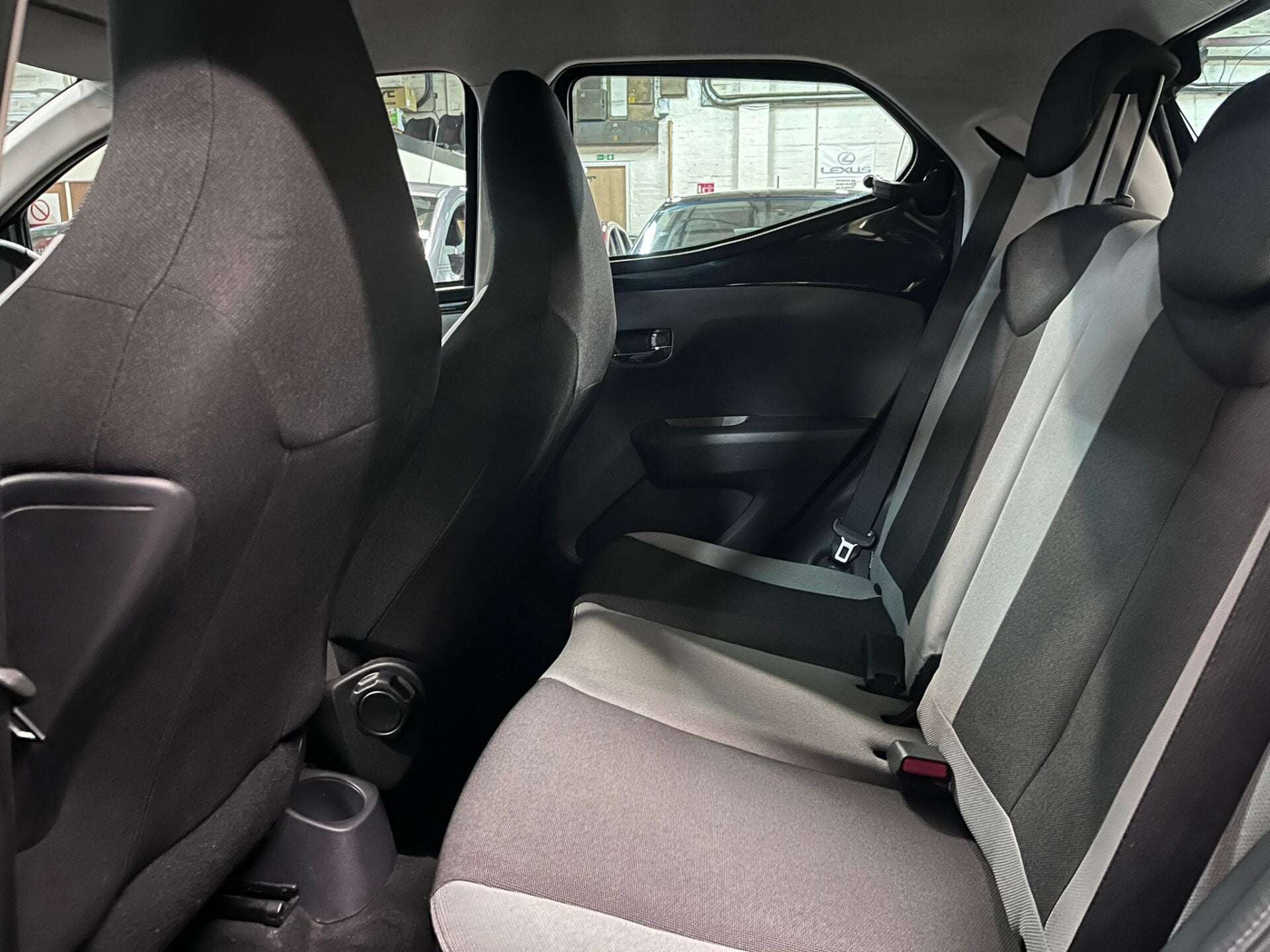 2014 TOYOTA AYGO 2014 TOYOTA AYGO