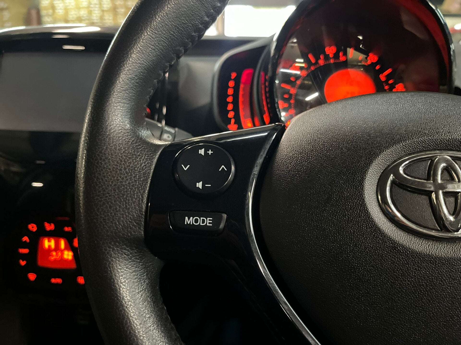 2014 TOYOTA AYGO 2014 TOYOTA AYGO