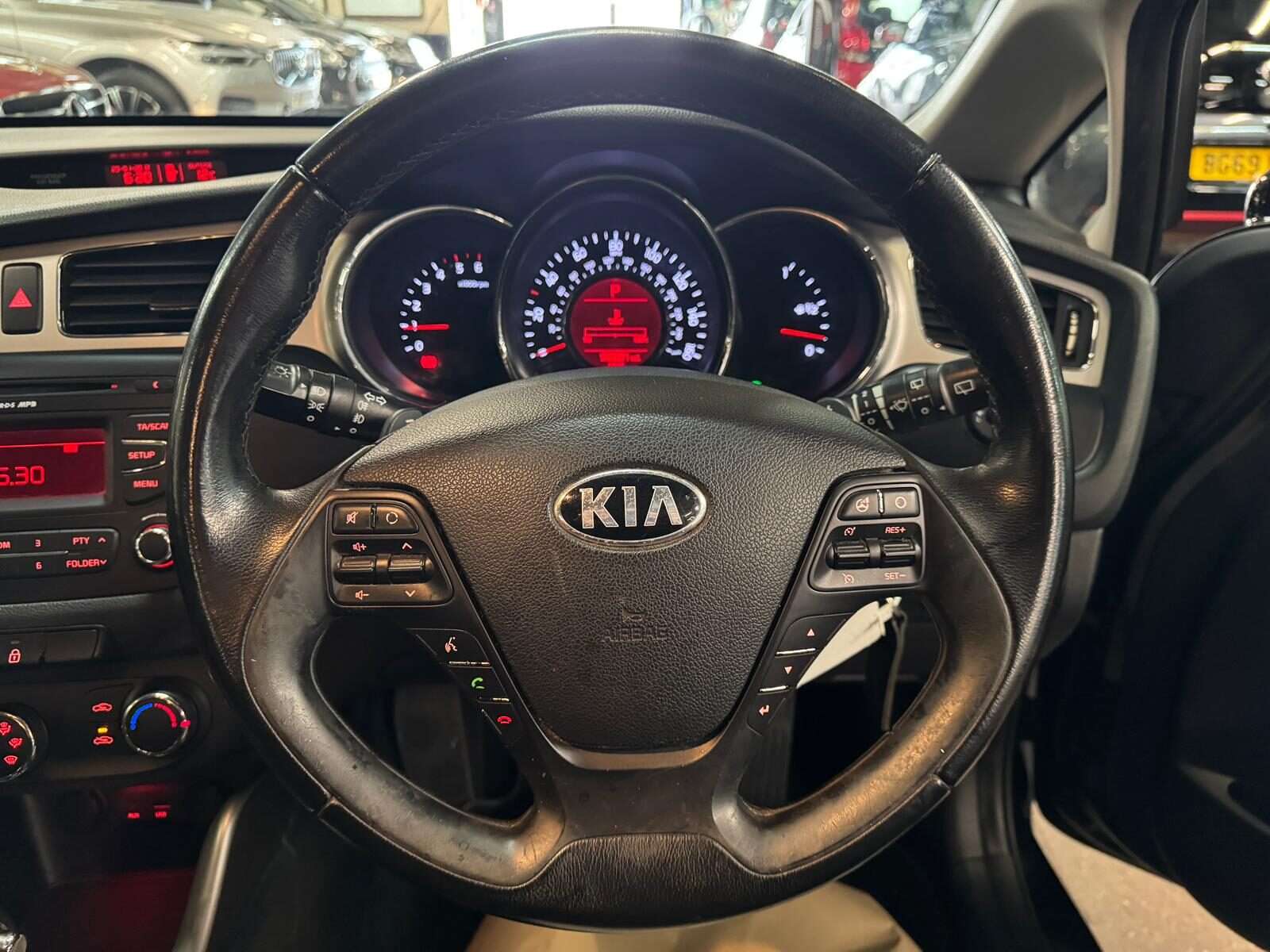 2012 KIA CEED 2012 KIA CEED