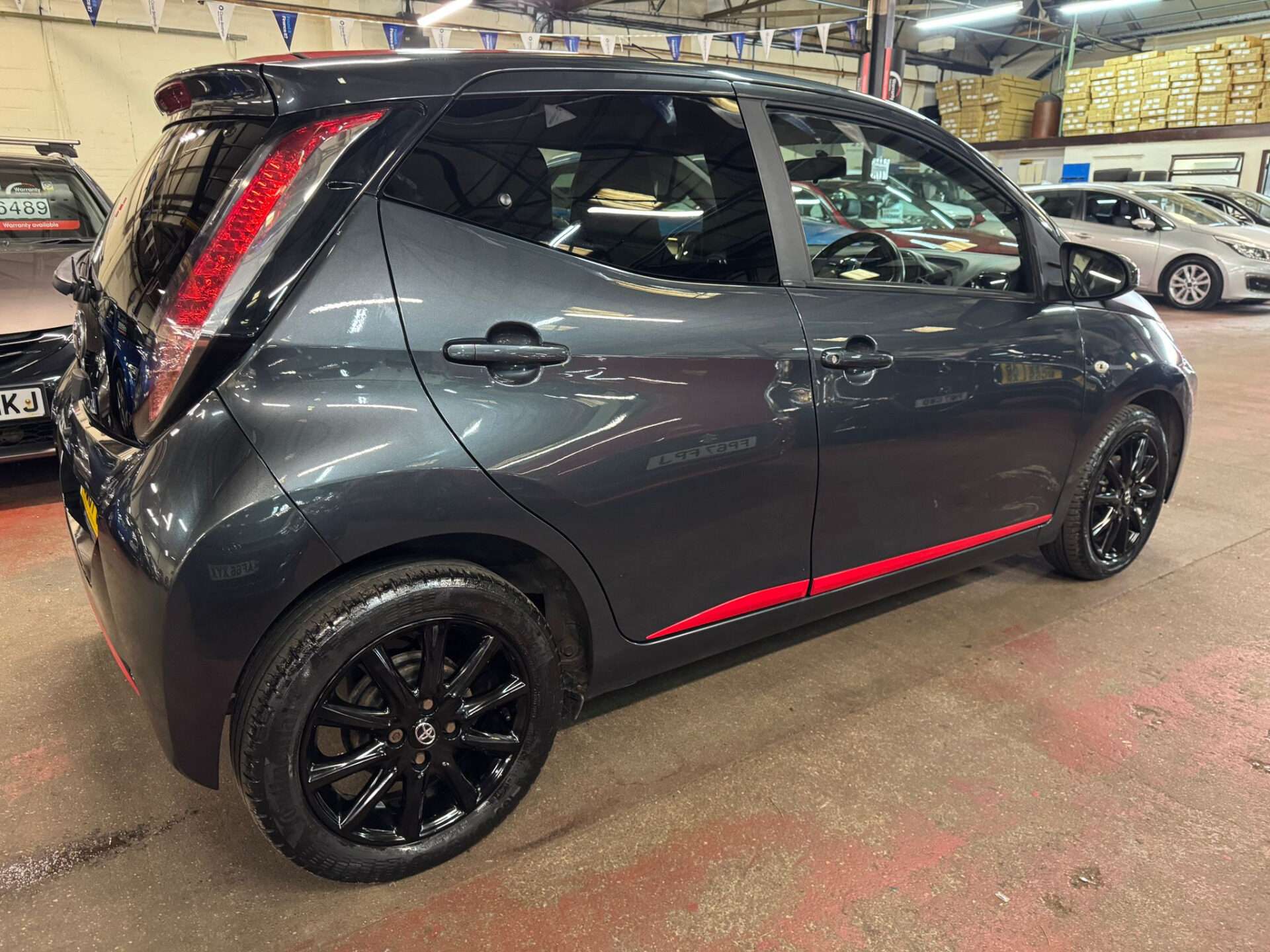 2017 TOYOTA AYGO 2017 TOYOTA AYGO