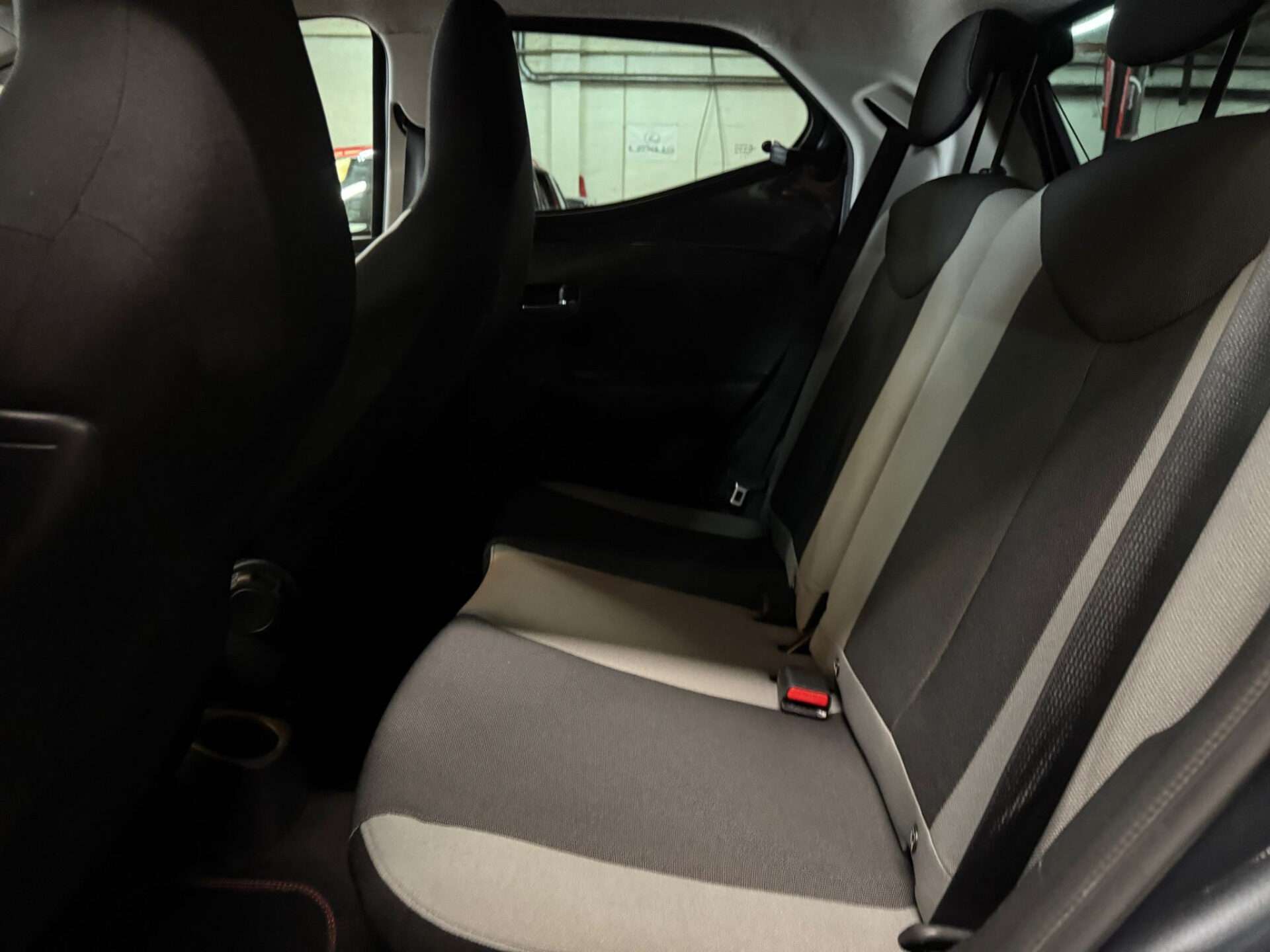 2017 TOYOTA AYGO 2017 TOYOTA AYGO
