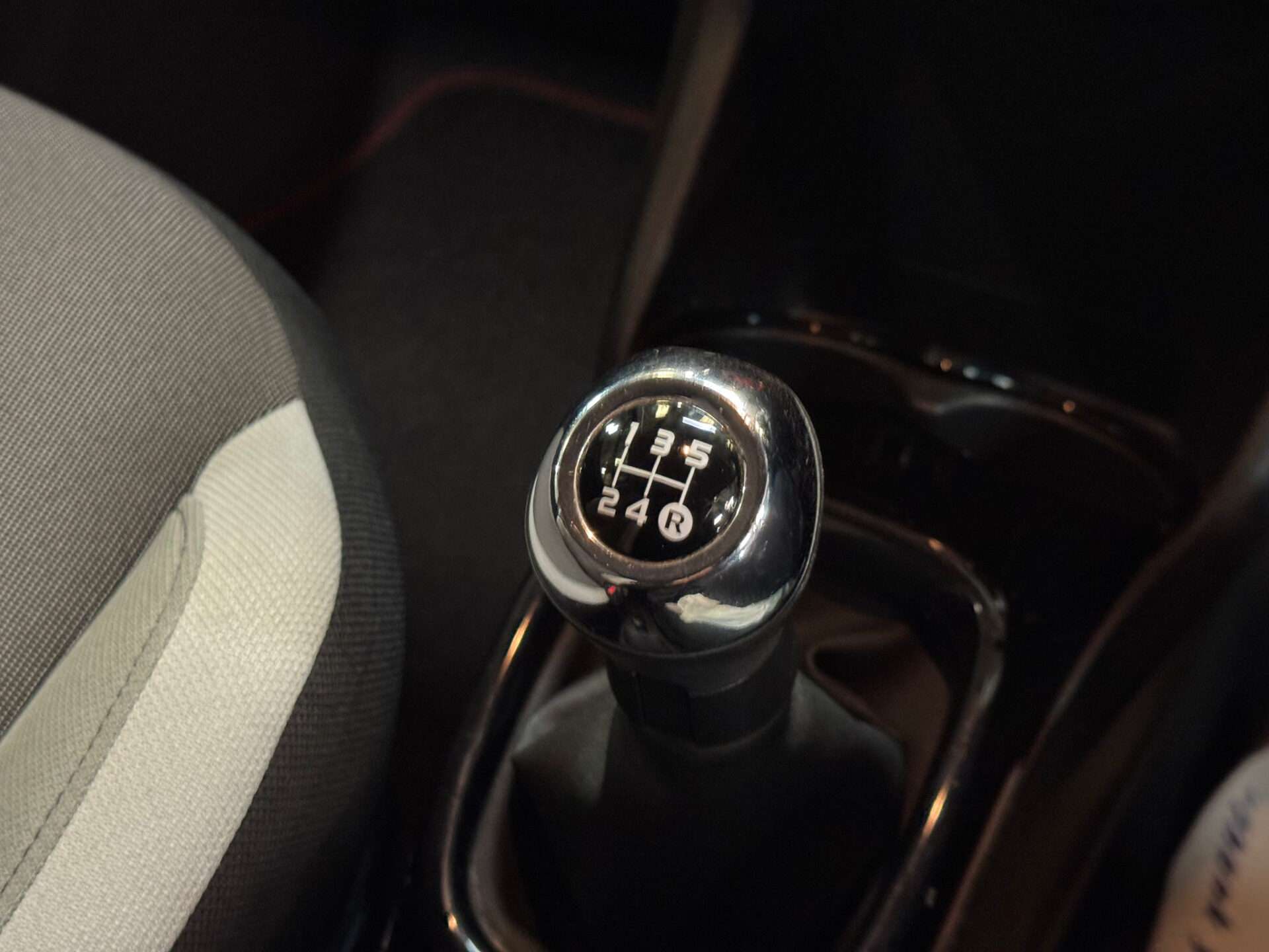 2017 TOYOTA AYGO 2017 TOYOTA AYGO