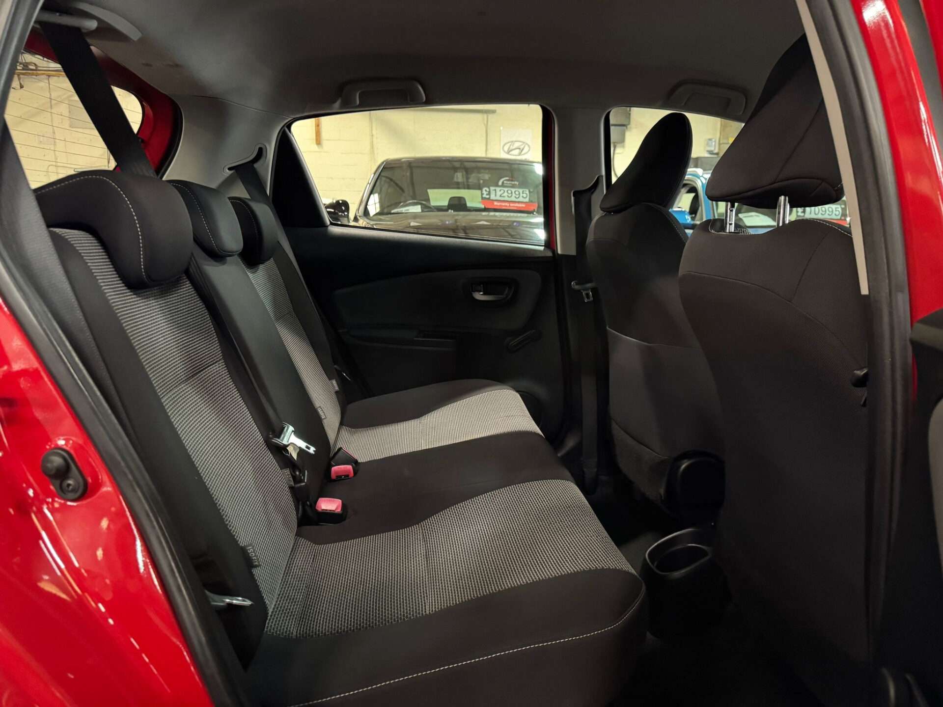 2015 TOYOTA YARIS 2015 TOYOTA YARIS