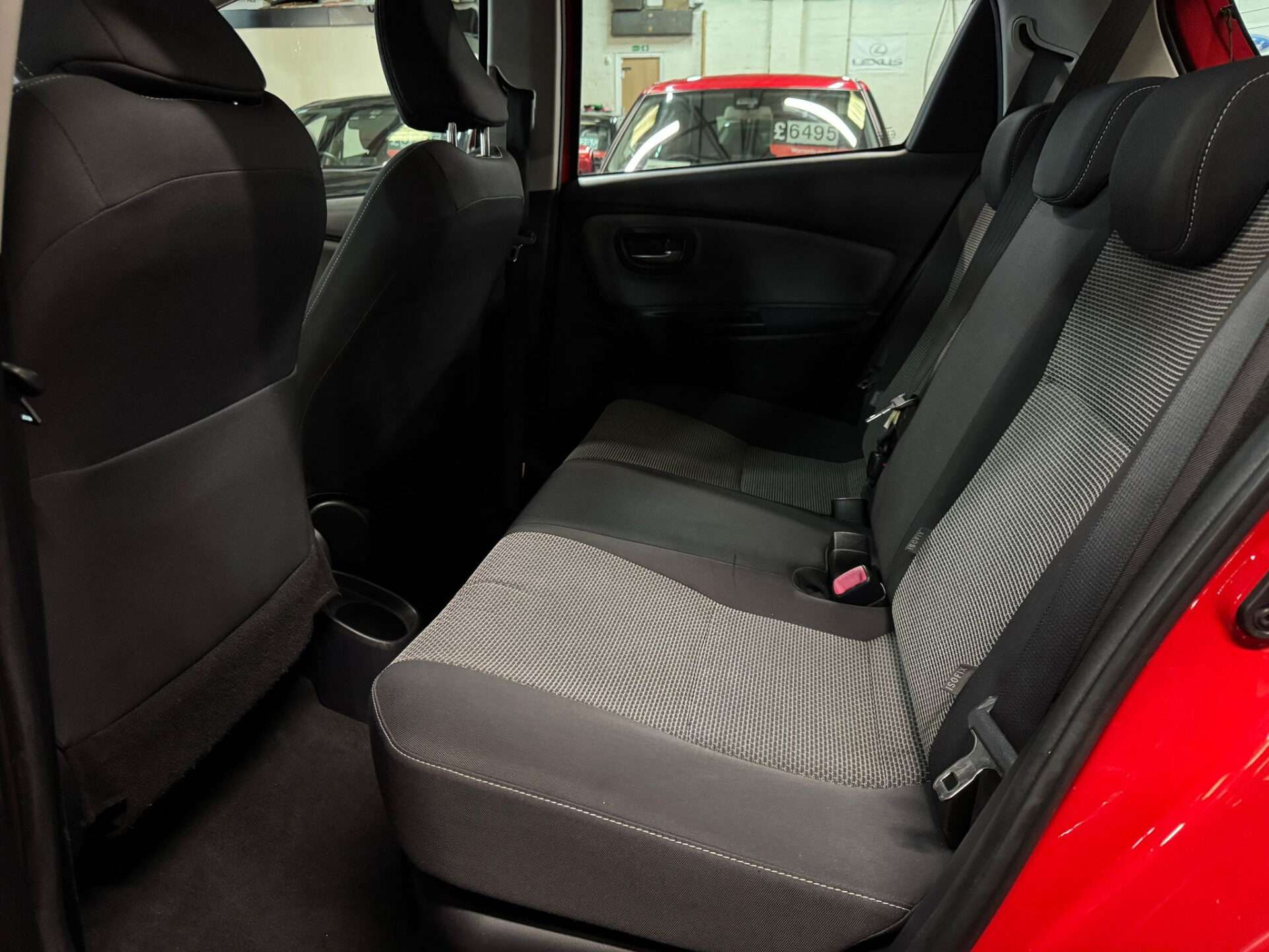 2015 TOYOTA YARIS 2015 TOYOTA YARIS