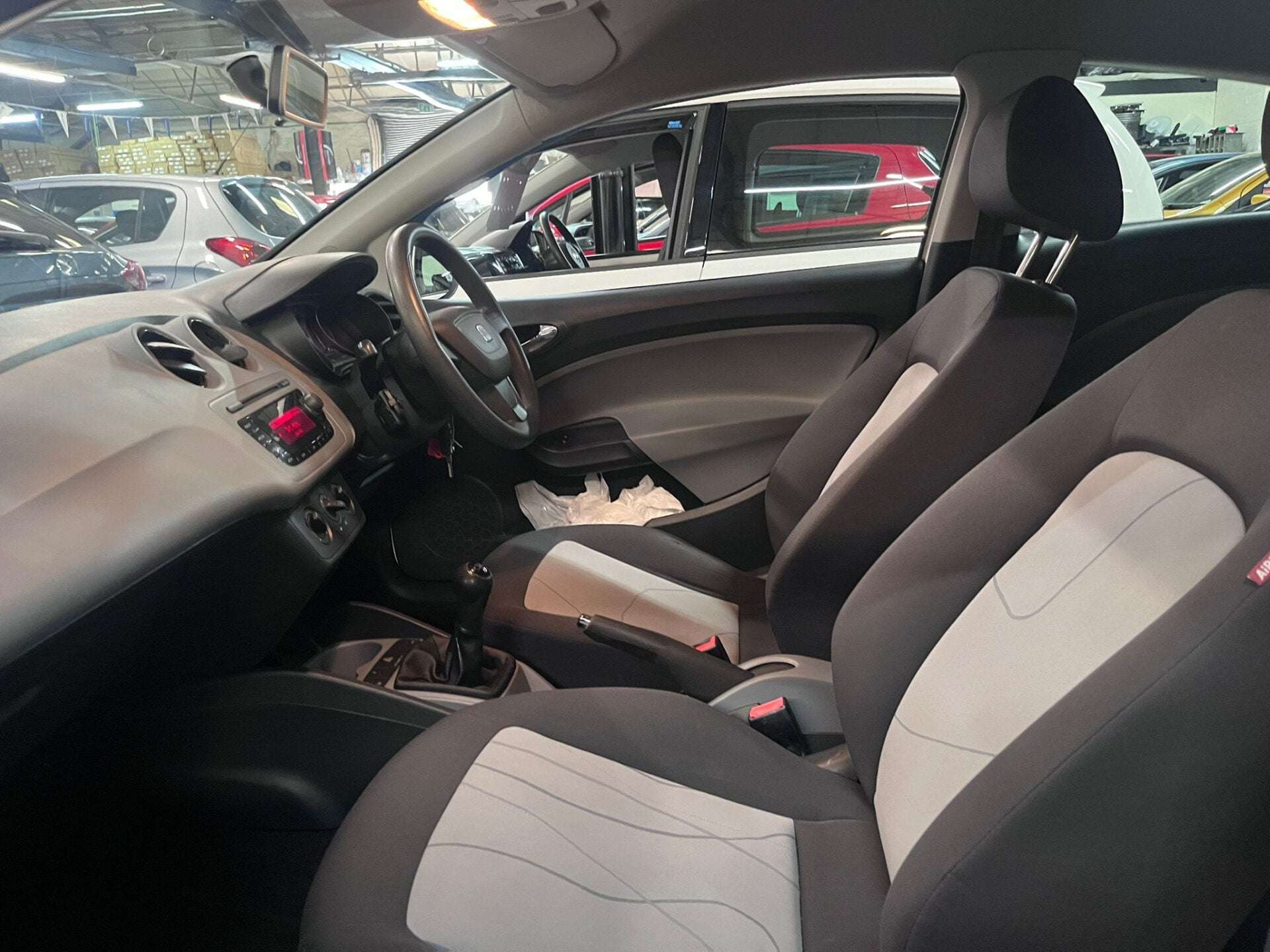 2012 SEAT IBIZA 2012 SEAT IBIZA