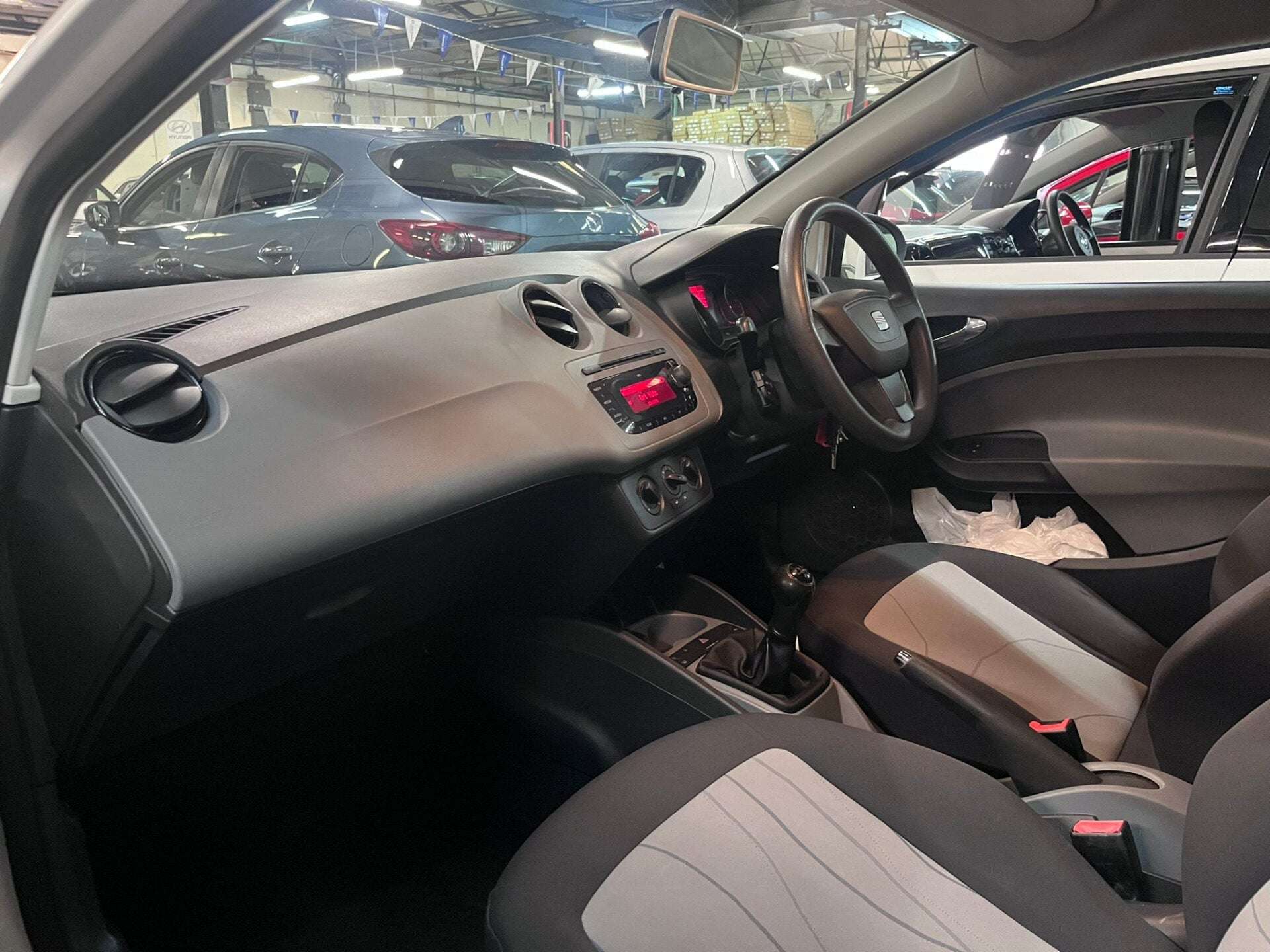2012 SEAT IBIZA 2012 SEAT IBIZA