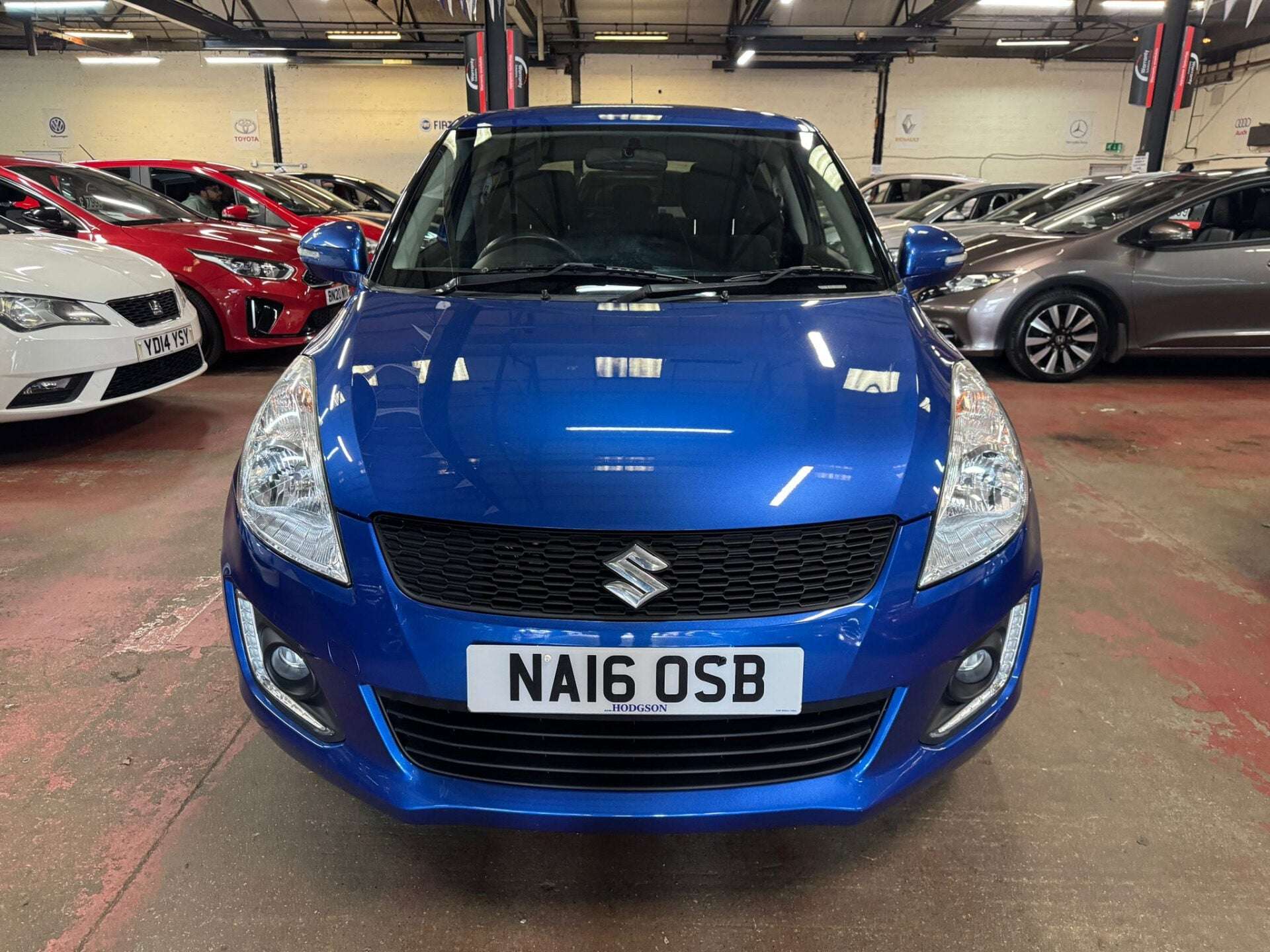 A 2016 SUZUKI SWIFT SZ4 DUALJET A 2016 SUZUKI SWIFT SZ4 DUALJET