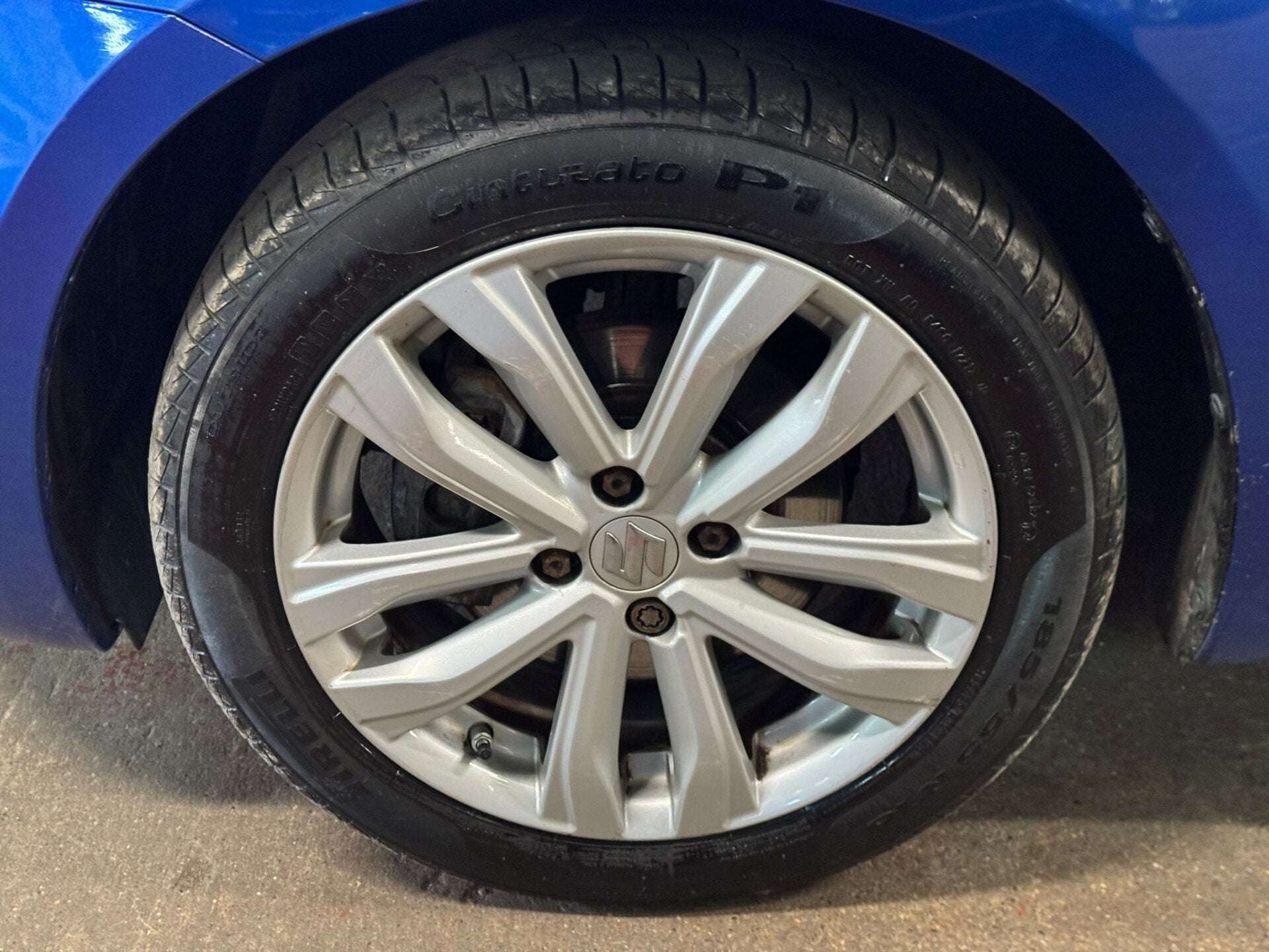 2016 SUZUKI SWIFT 2016 SUZUKI SWIFT