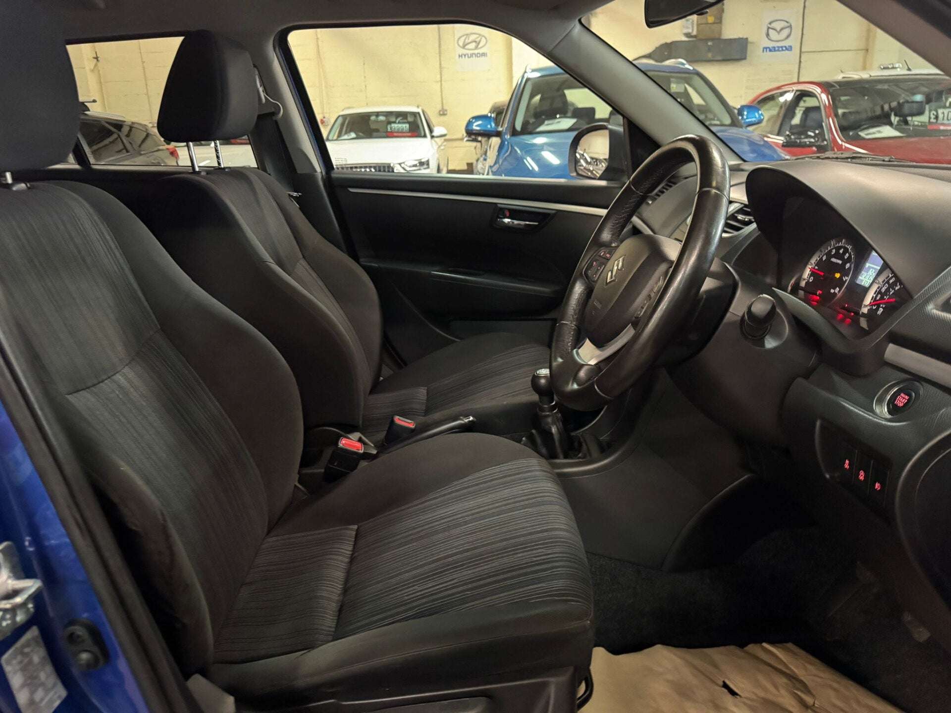2016 SUZUKI SWIFT 2016 SUZUKI SWIFT