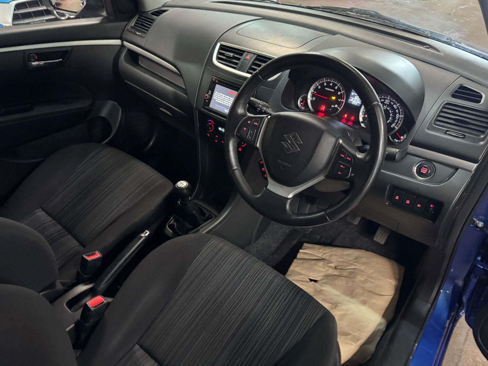 2016 SUZUKI SWIFT 2016 SUZUKI SWIFT