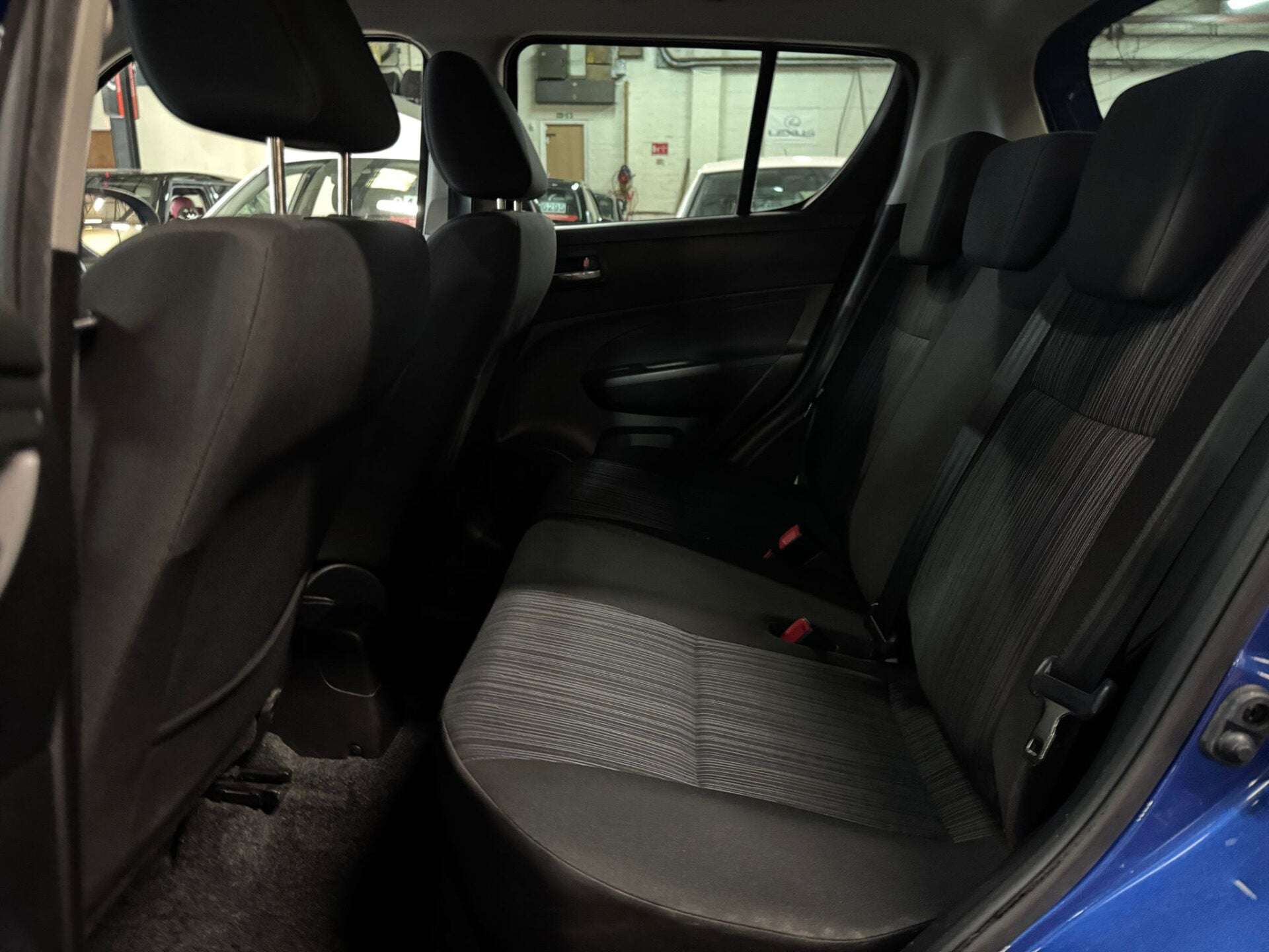 2016 SUZUKI SWIFT 2016 SUZUKI SWIFT