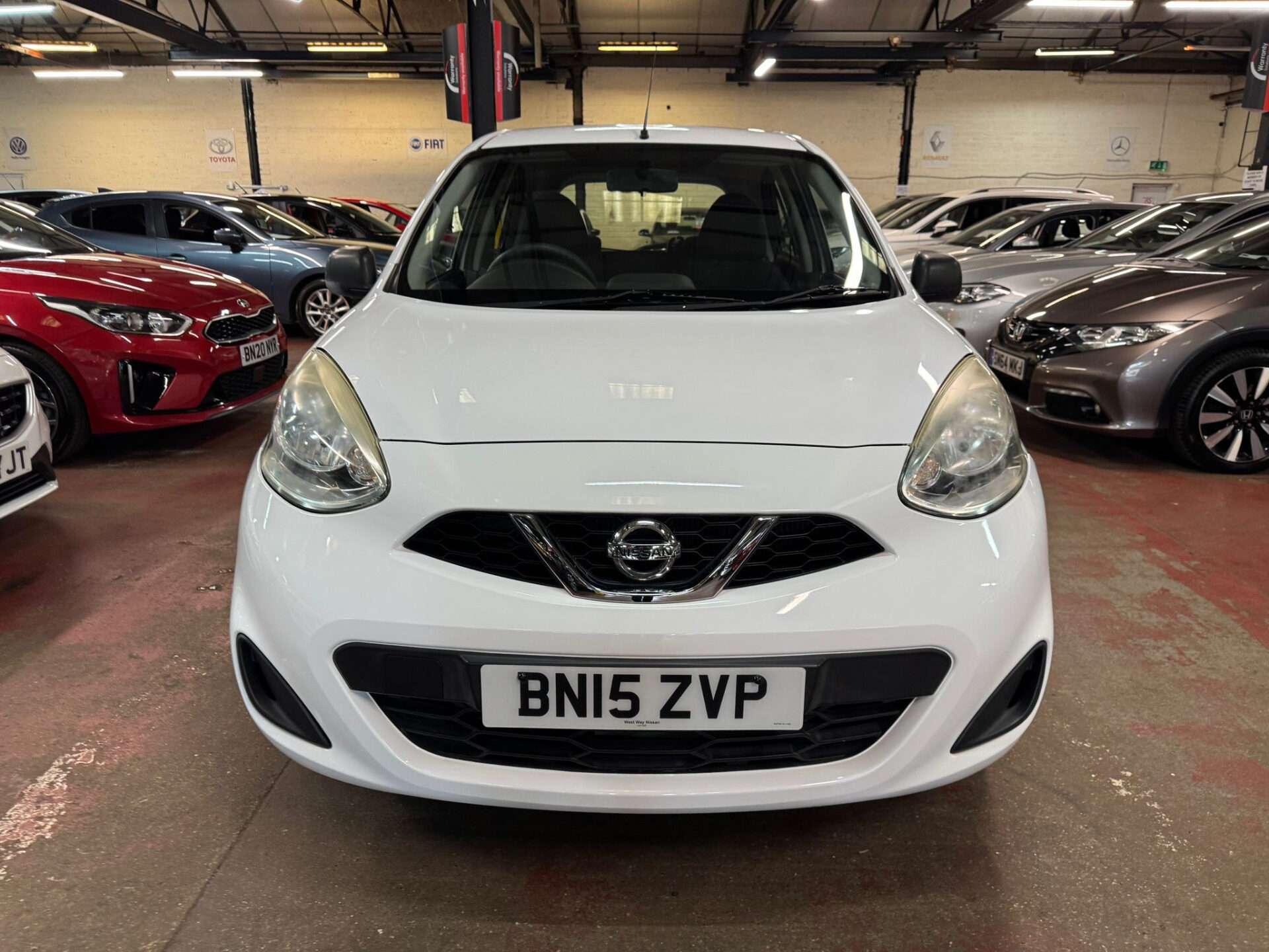 A 2015 NISSAN MICRA VISIA A 2015 NISSAN MICRA VISIA