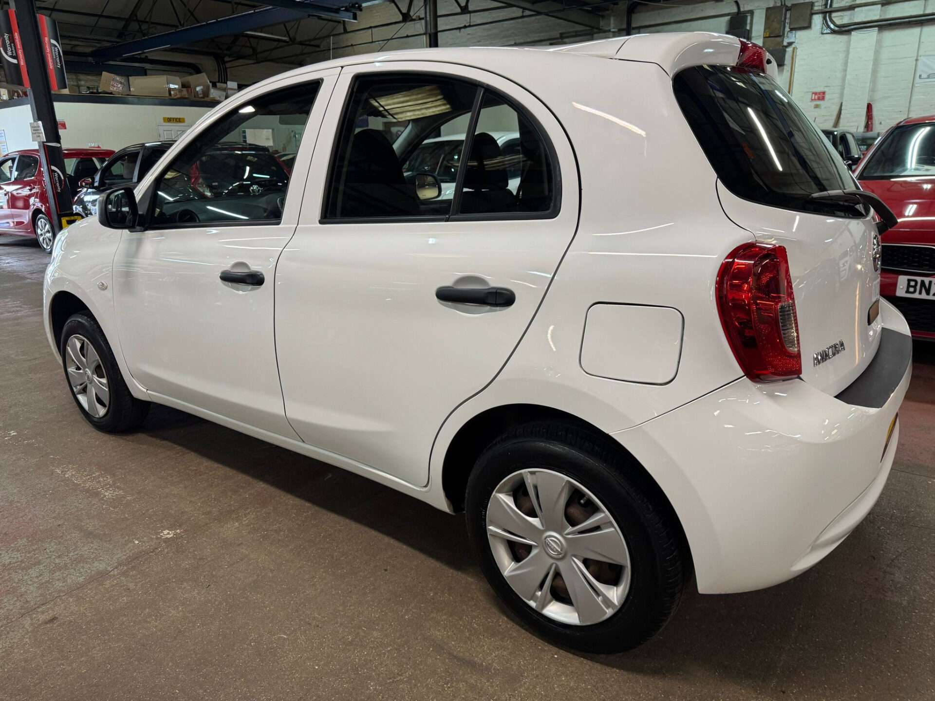 A 2015 NISSAN MICRA VISIA A 2015 NISSAN MICRA VISIA