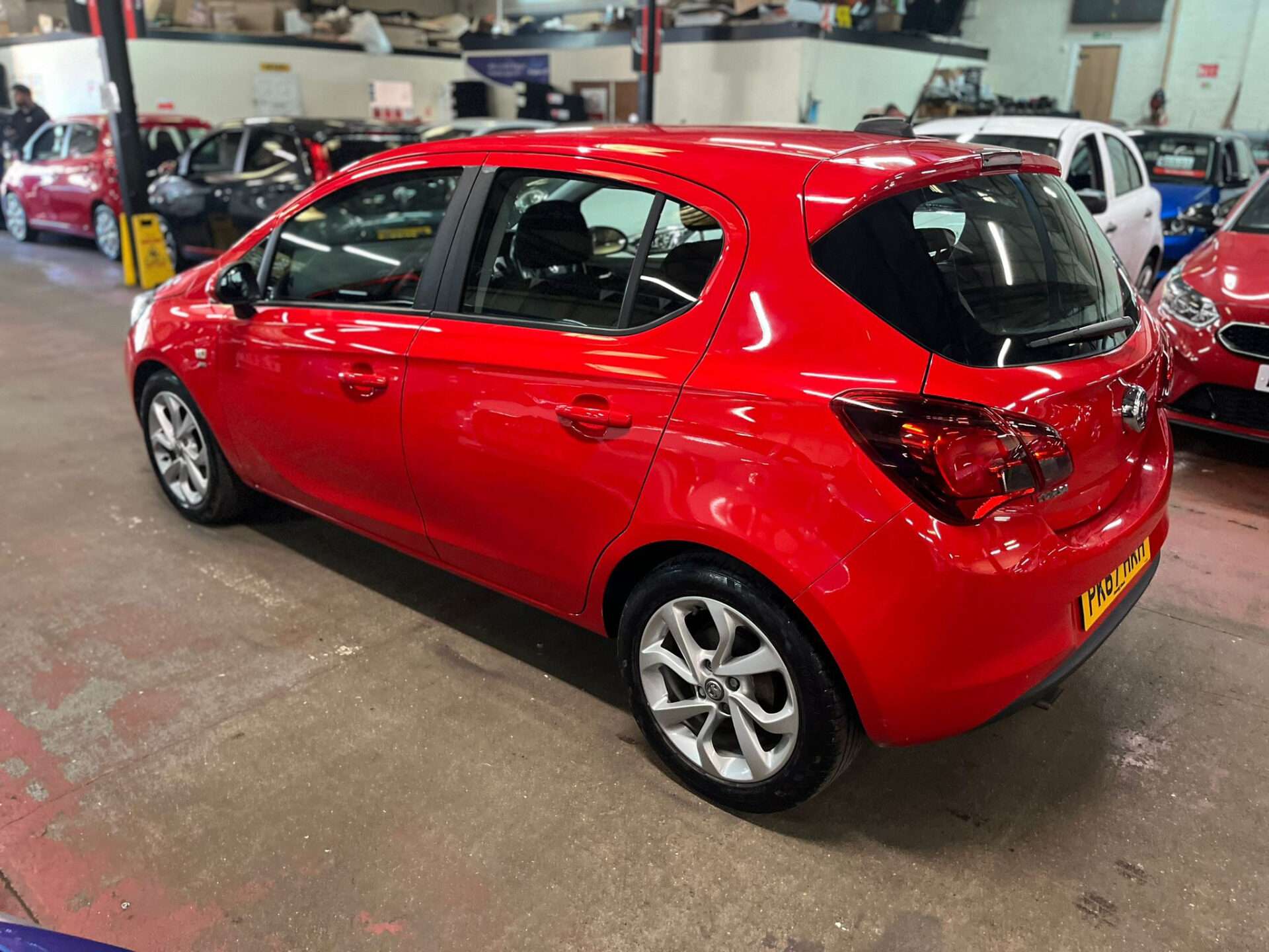 A 2017 VAUXHALL CORSA SRI A 2017 VAUXHALL CORSA SRI