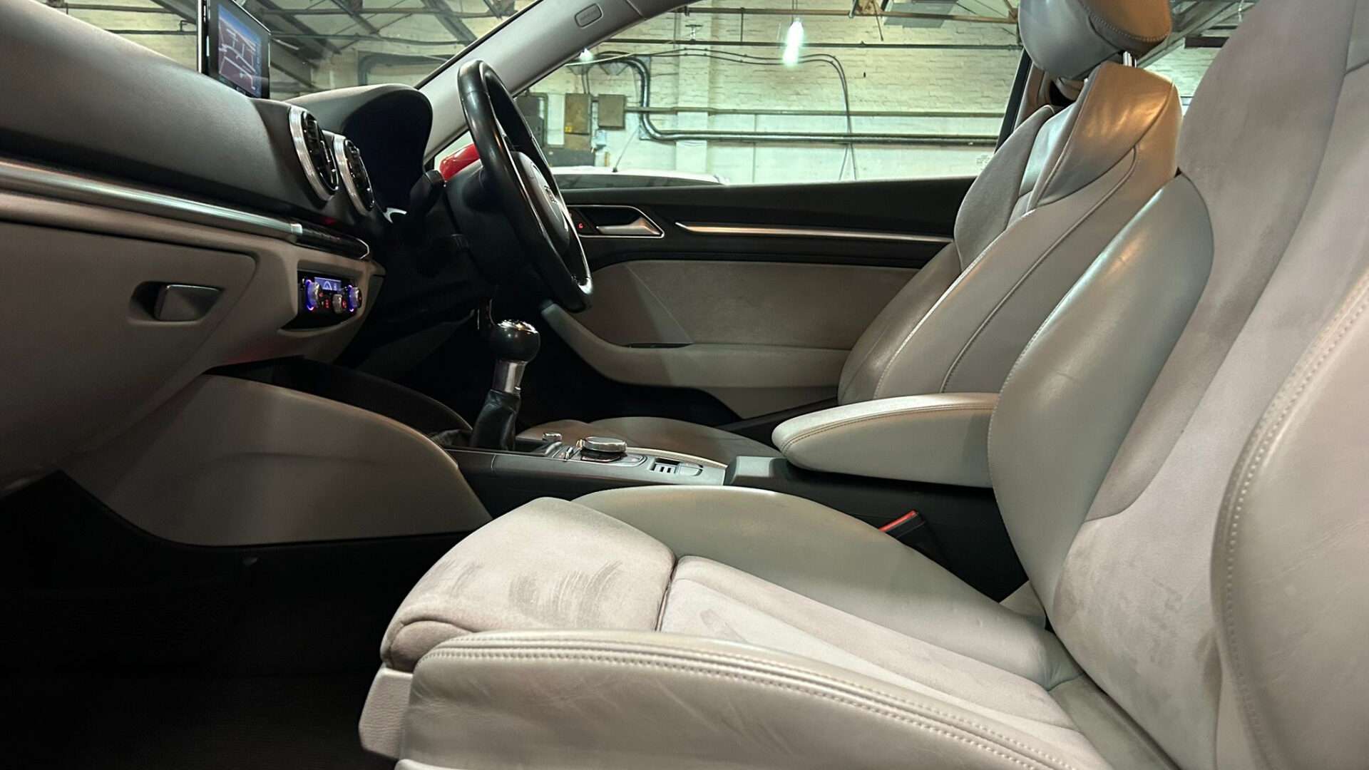 2016 AUDI A3 2016 AUDI A3