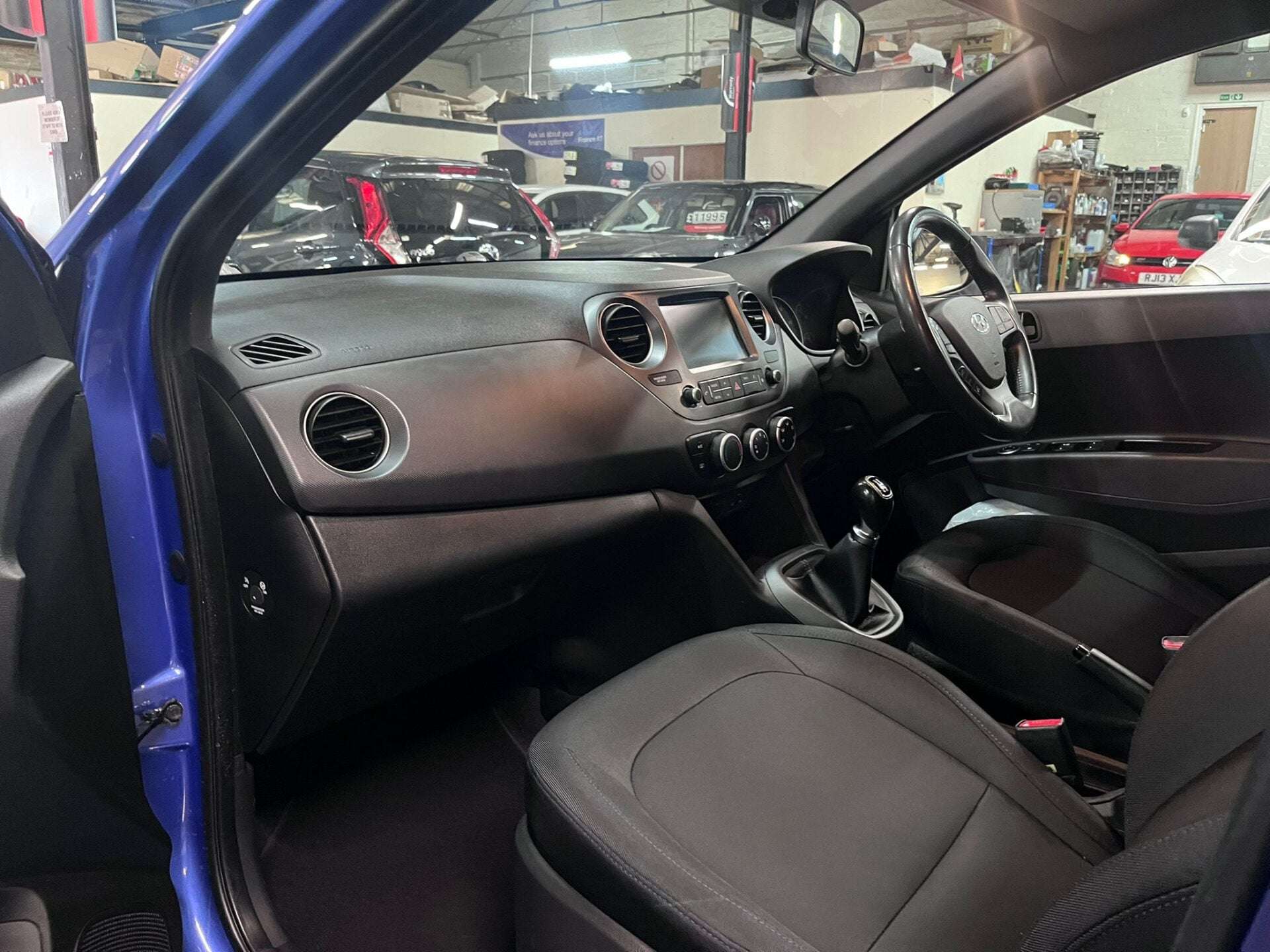 2018 HYUNDAI I10 2018 HYUNDAI I10