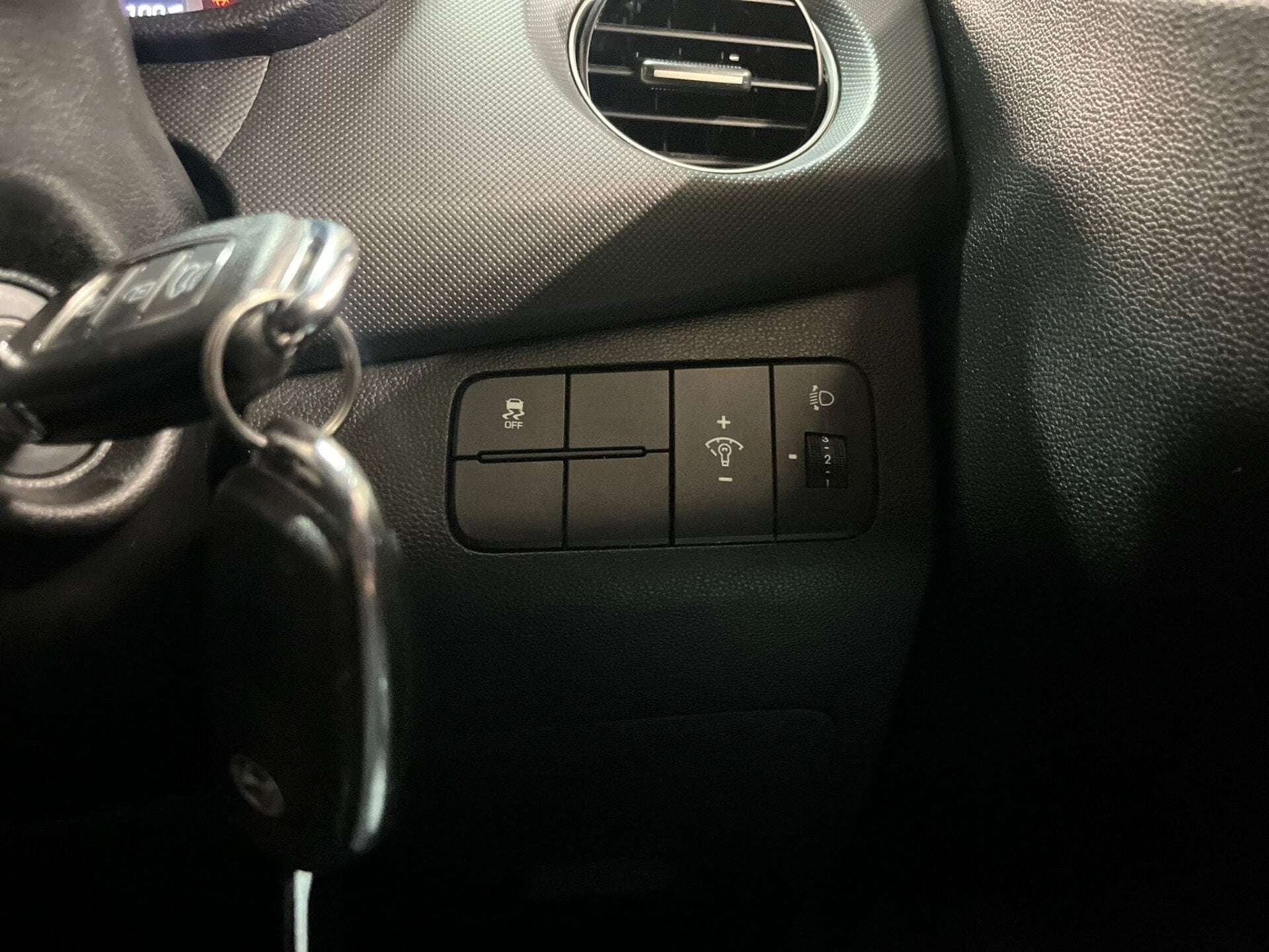 2018 HYUNDAI I10 2018 HYUNDAI I10