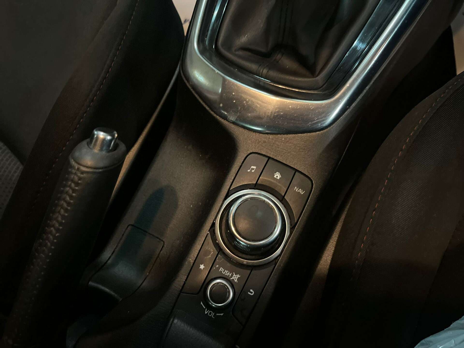 2016 MAZDA 2 2016 MAZDA 2