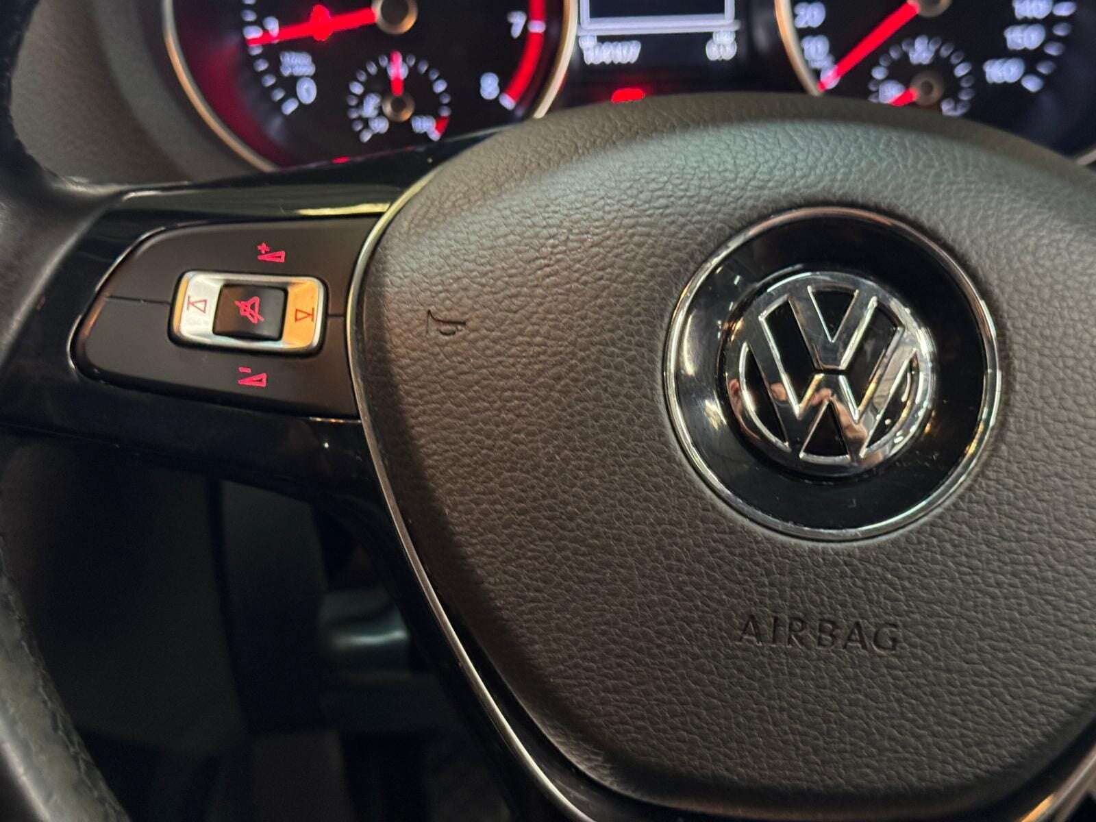 2014 VOLKSWAGEN POLO 2014 VOLKSWAGEN POLO