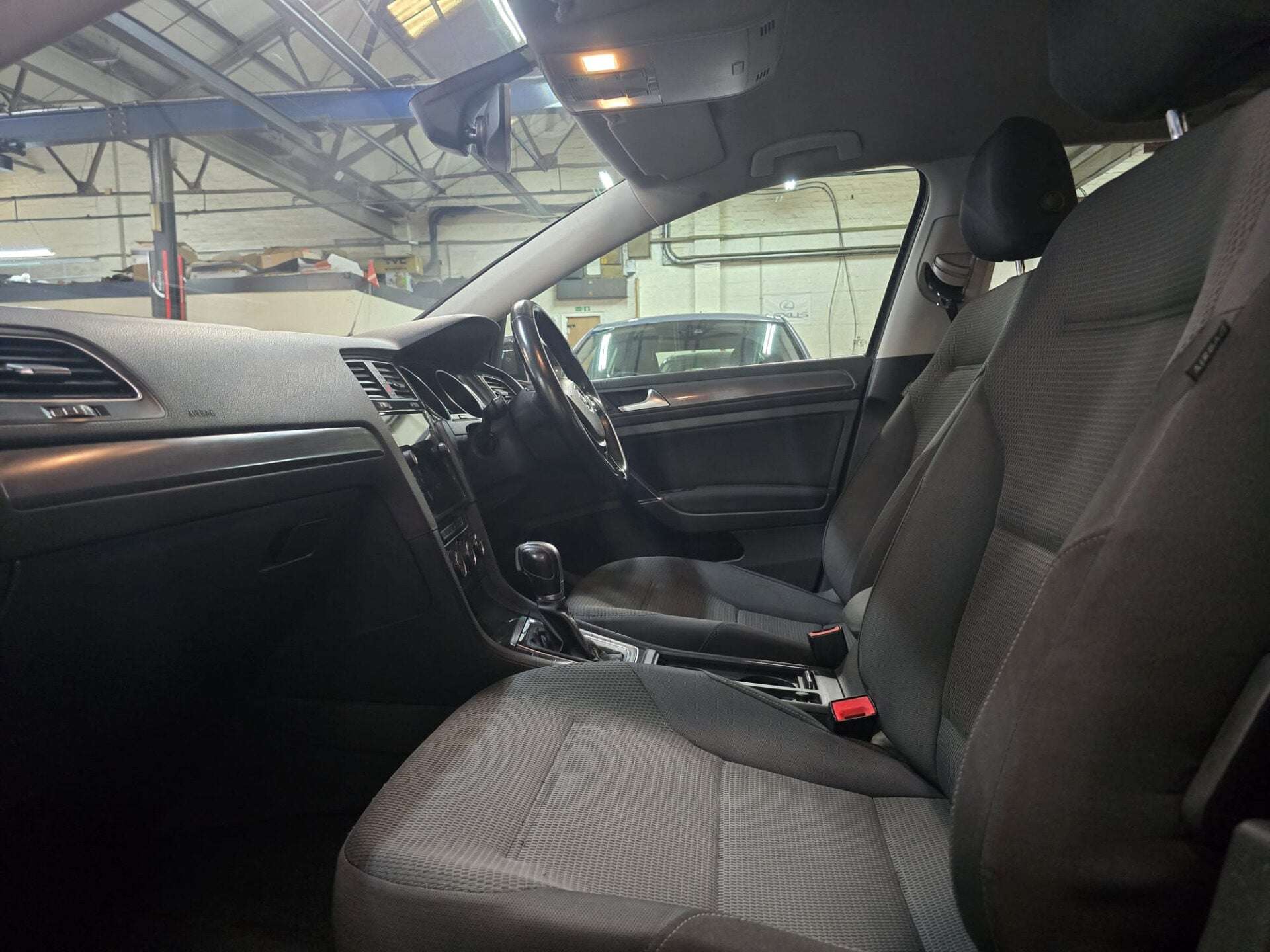 2018 VOLKSWAGEN GOLF 2018 VOLKSWAGEN GOLF