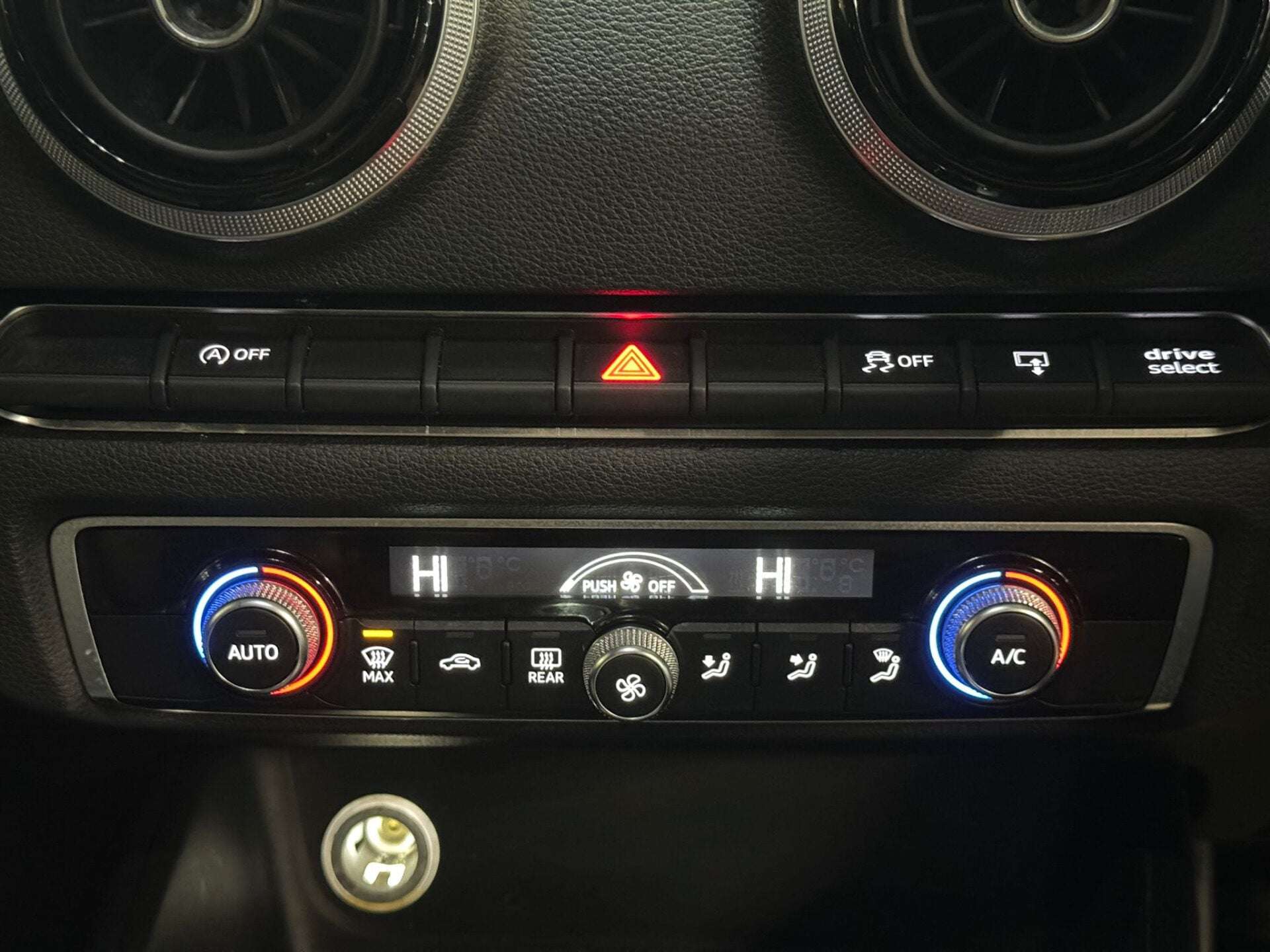 2016 AUDI A3 2016 AUDI A3