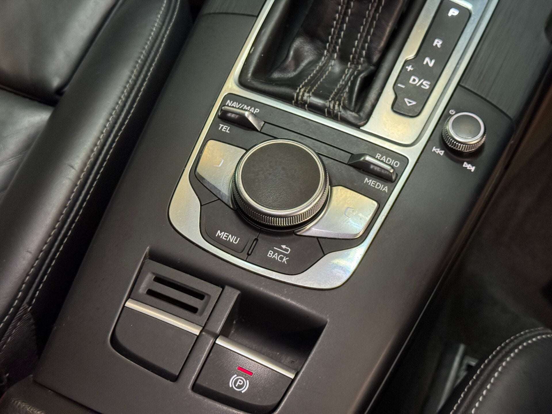 2016 AUDI A3 2016 AUDI A3