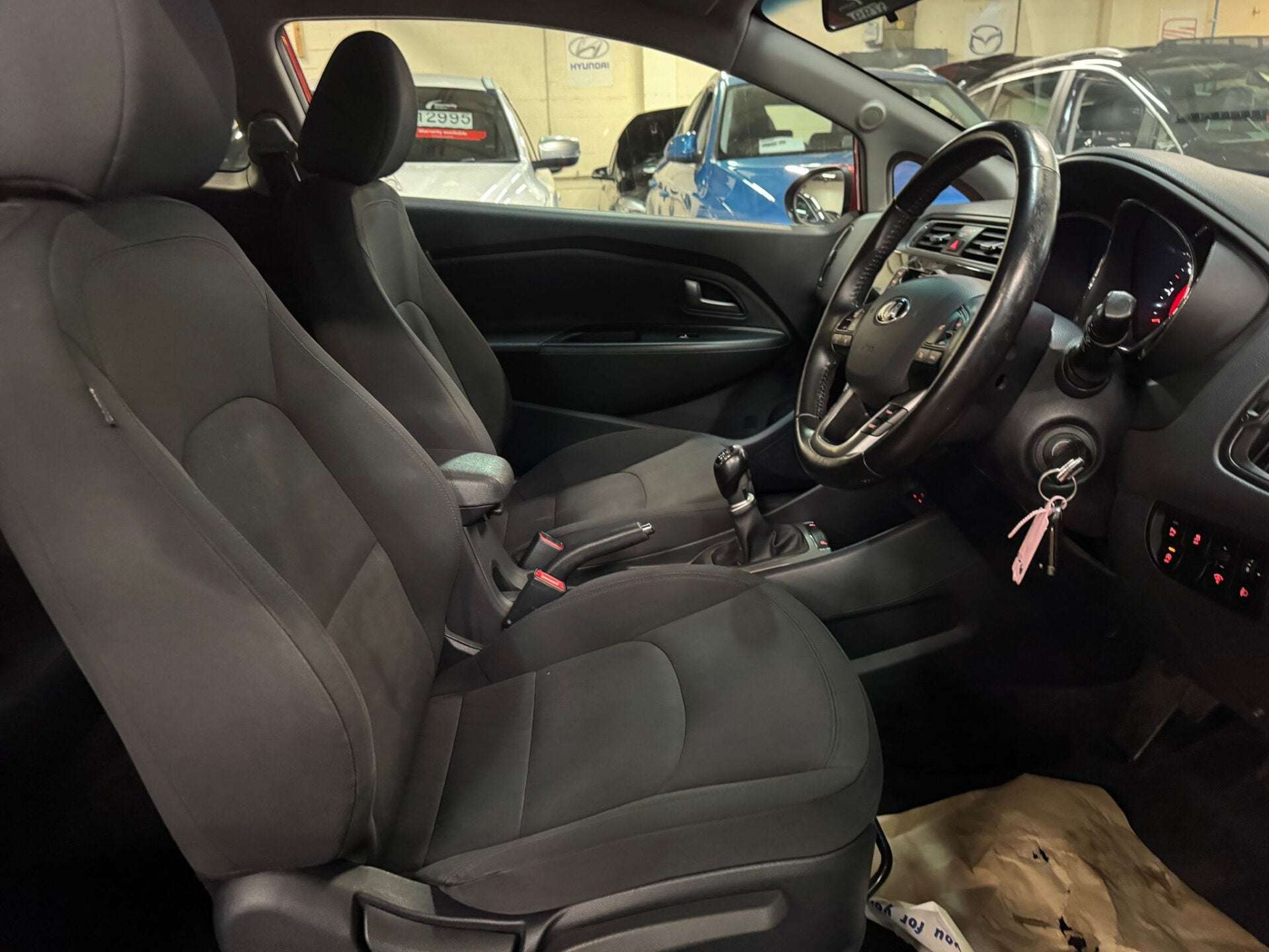2016 KIA RIO 2016 KIA RIO
