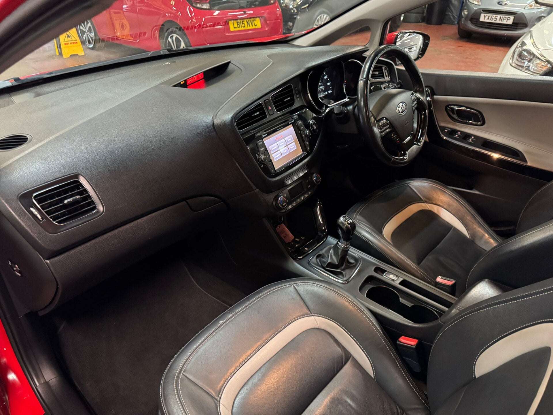 2015 KIA CEED 2015 KIA CEED