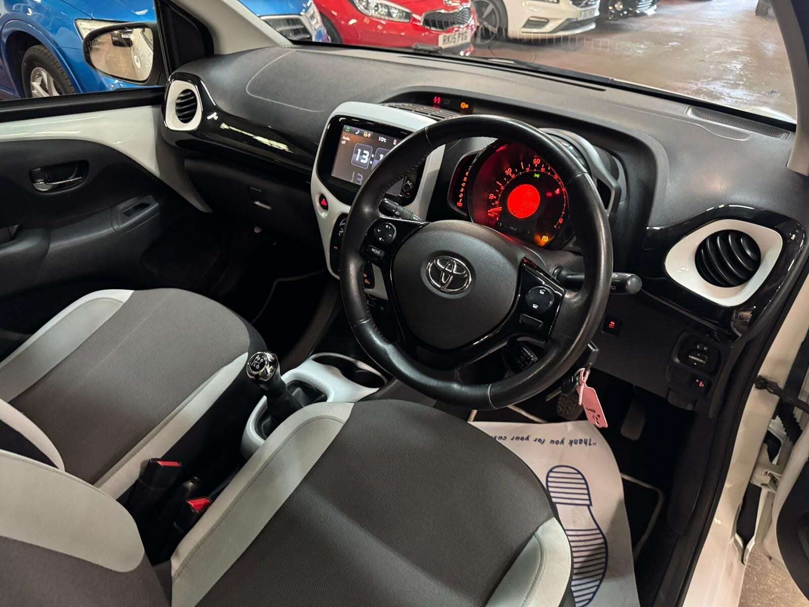 2016 TOYOTA AYGO 2016 TOYOTA AYGO