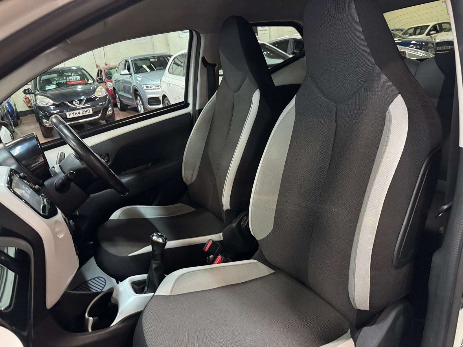 2016 TOYOTA AYGO 2016 TOYOTA AYGO