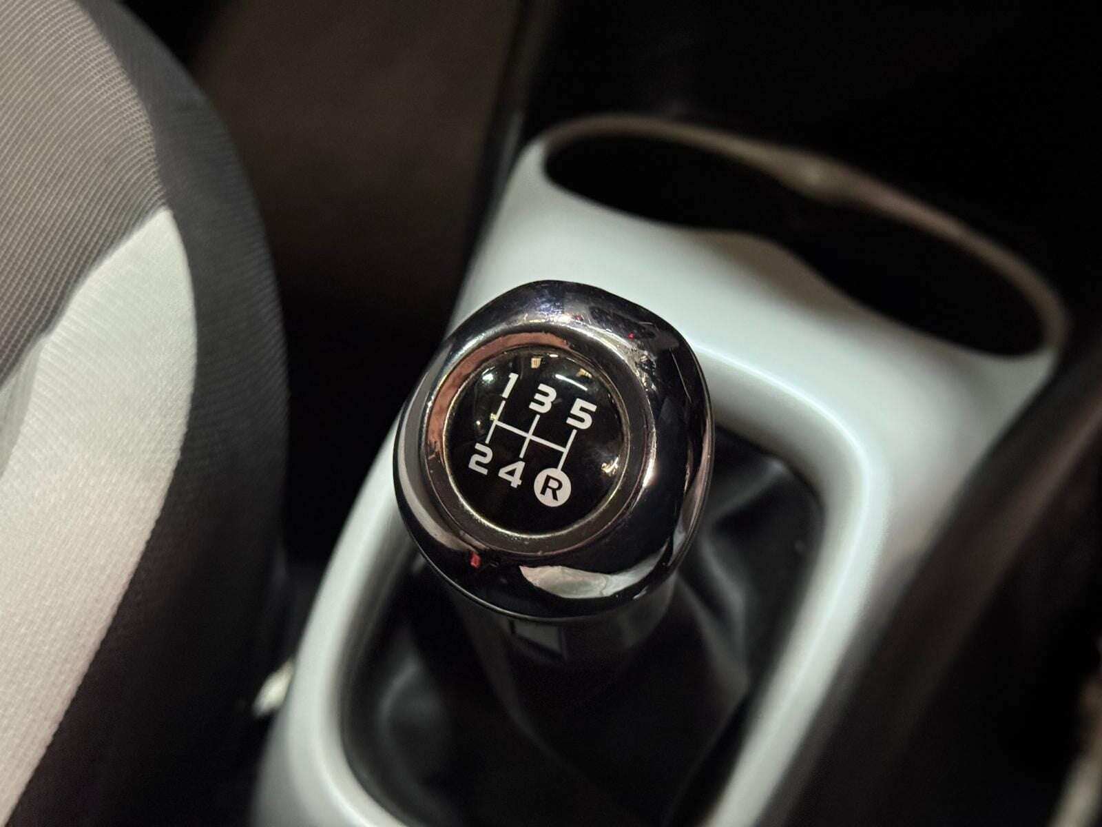 2016 TOYOTA AYGO 2016 TOYOTA AYGO