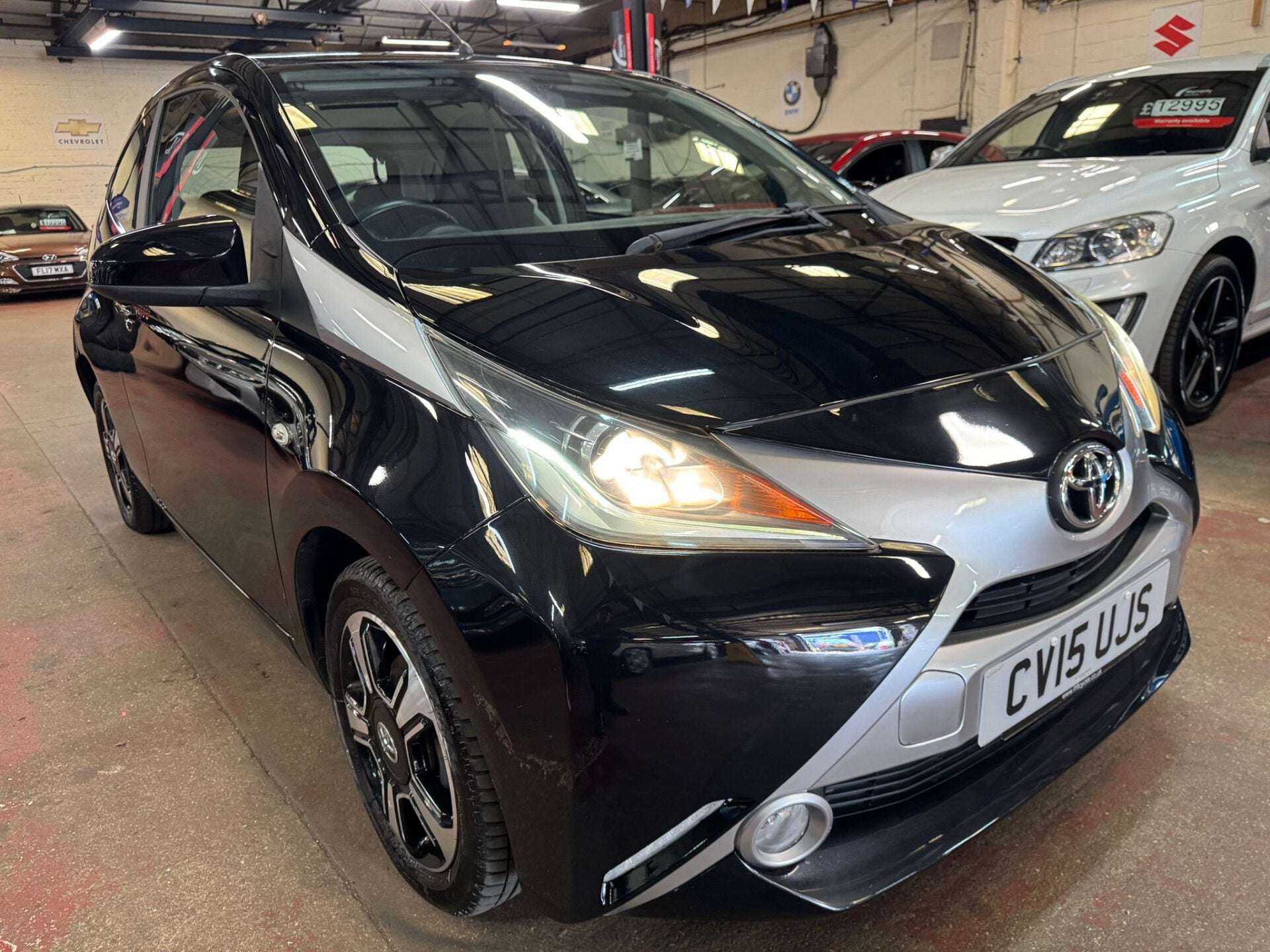 A 2015 TOYOTA AYGO VVT-I X-CLUSIV A 2015 TOYOTA AYGO VVT-I X-CLUSIV