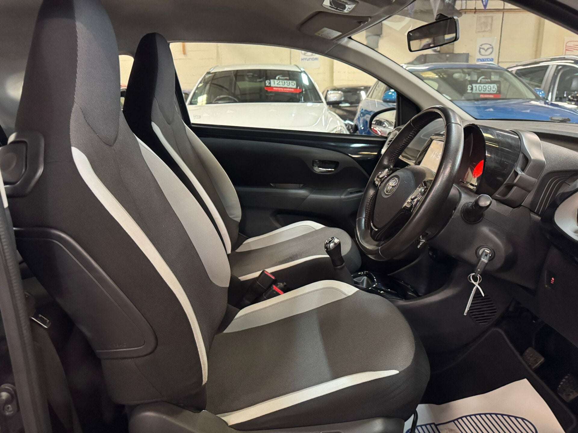 2015 TOYOTA AYGO 2015 TOYOTA AYGO