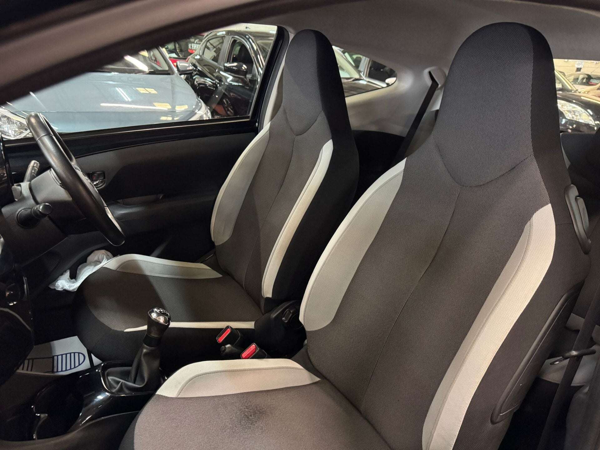 2015 TOYOTA AYGO 2015 TOYOTA AYGO