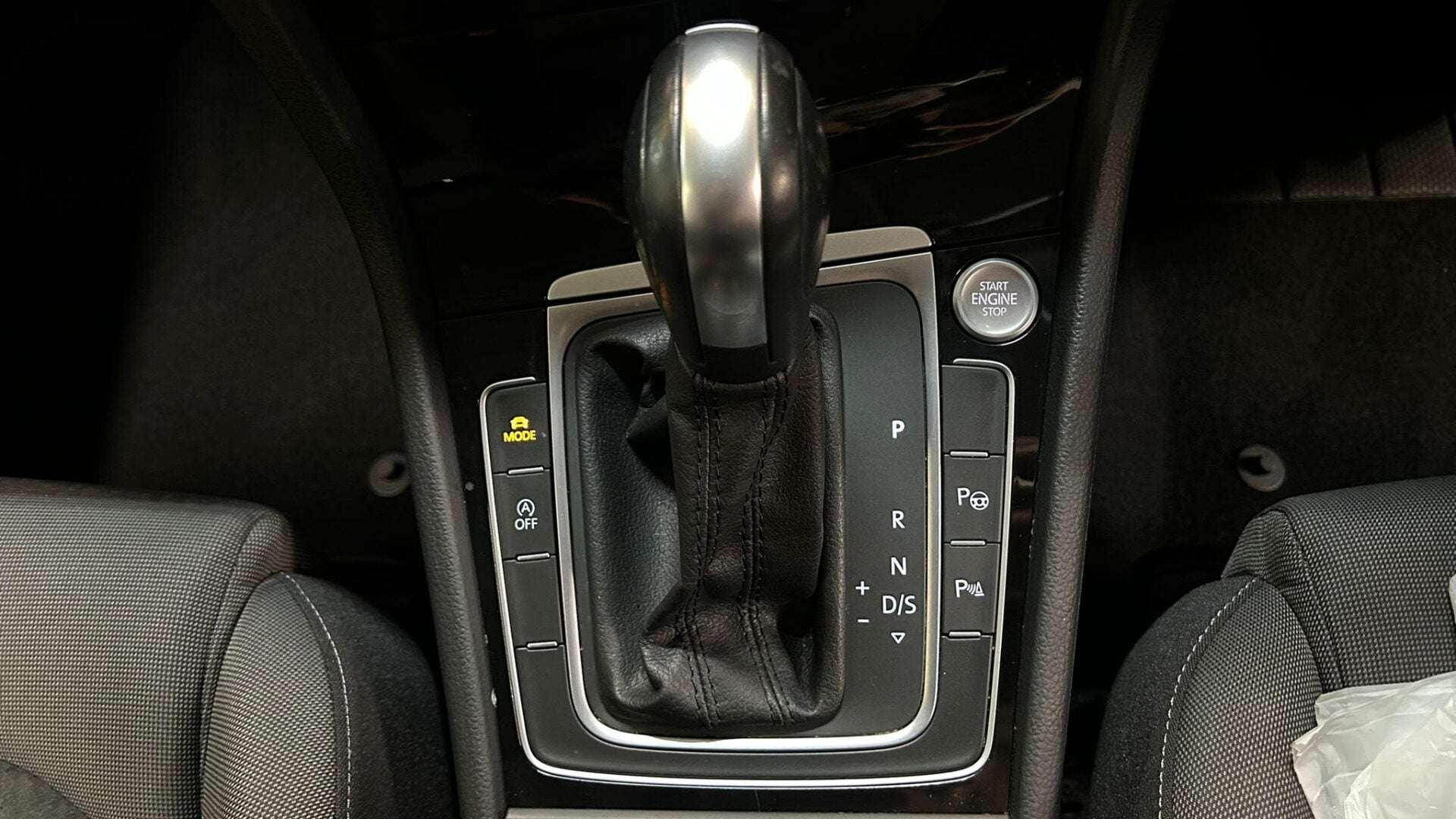 2019 VOLKSWAGEN GOLF 2019 VOLKSWAGEN GOLF