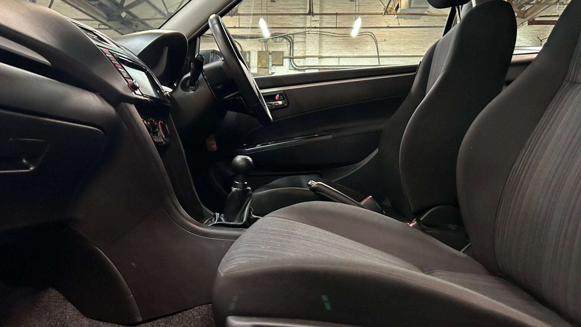 2015 SUZUKI SWIFT 2015 SUZUKI SWIFT