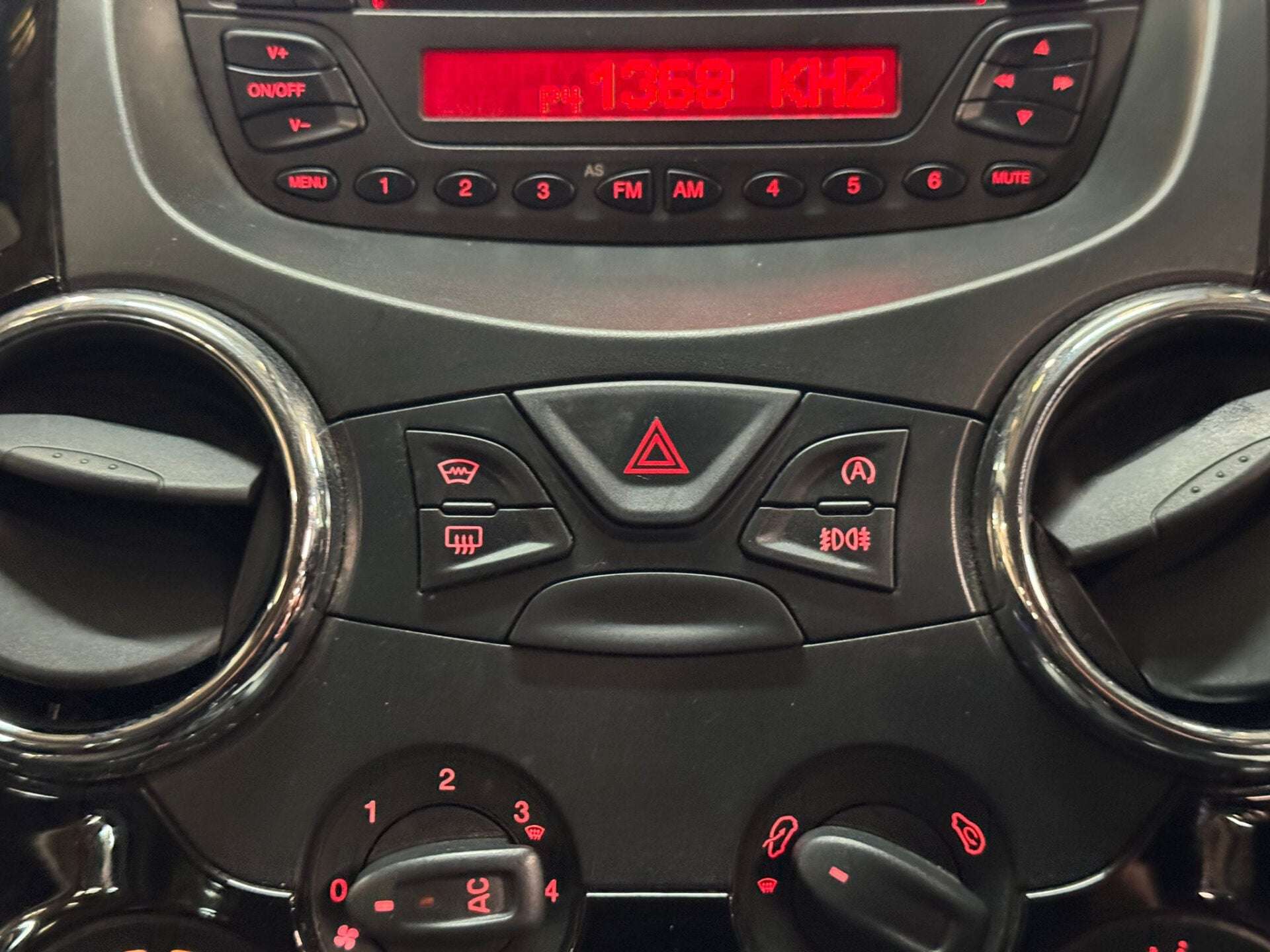 2014 FORD KA 2014 FORD KA